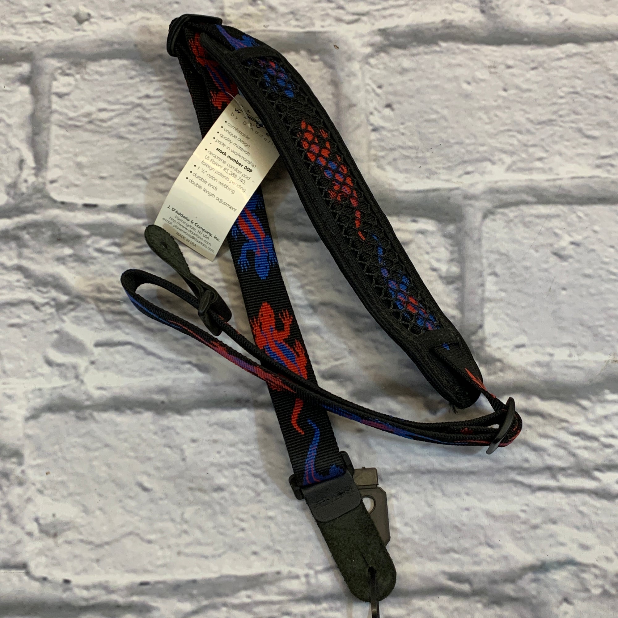 Planet Waves Nylon Red & Blue Lizard Guitar Strap