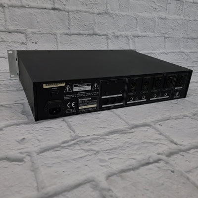 Behringer UltraCurve Pro 24-Bit Dual-DSP 8024
