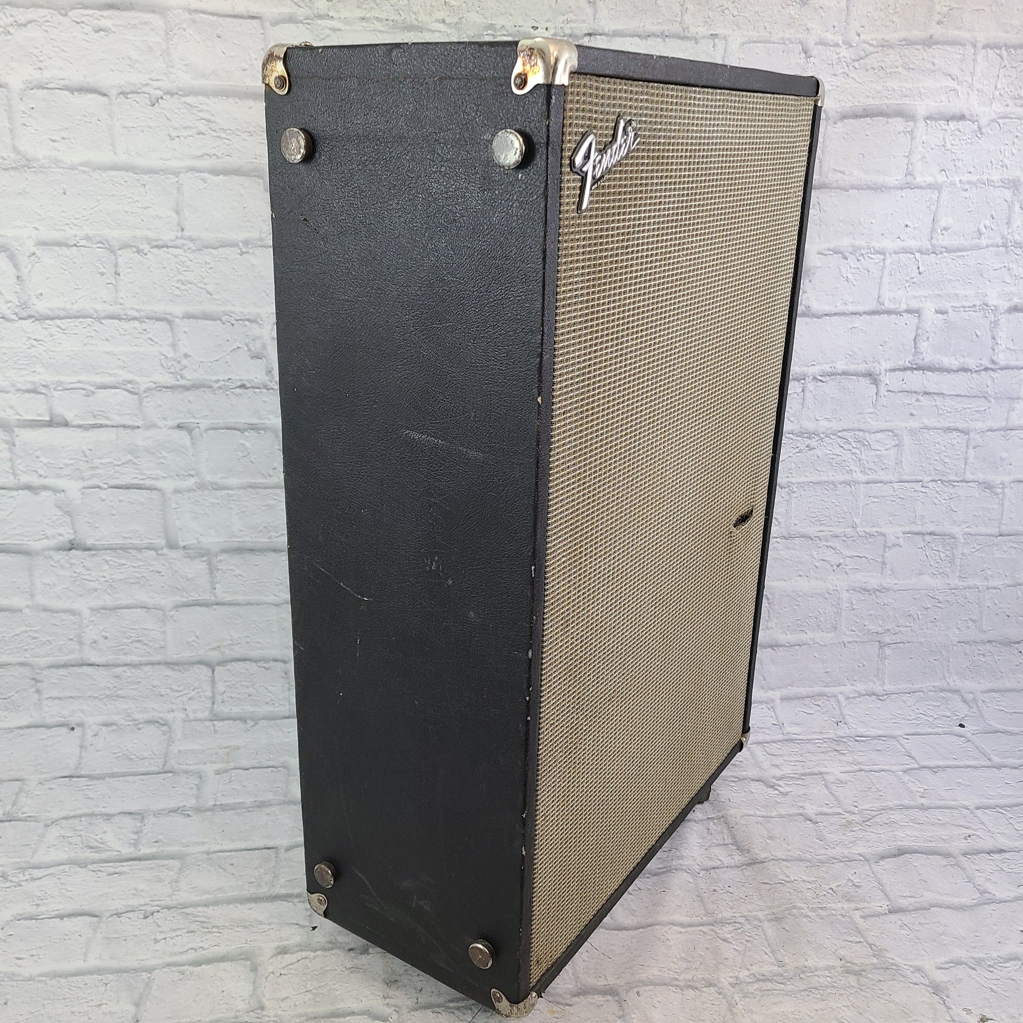 Fender 1x15" Closed-Back Cabinet
