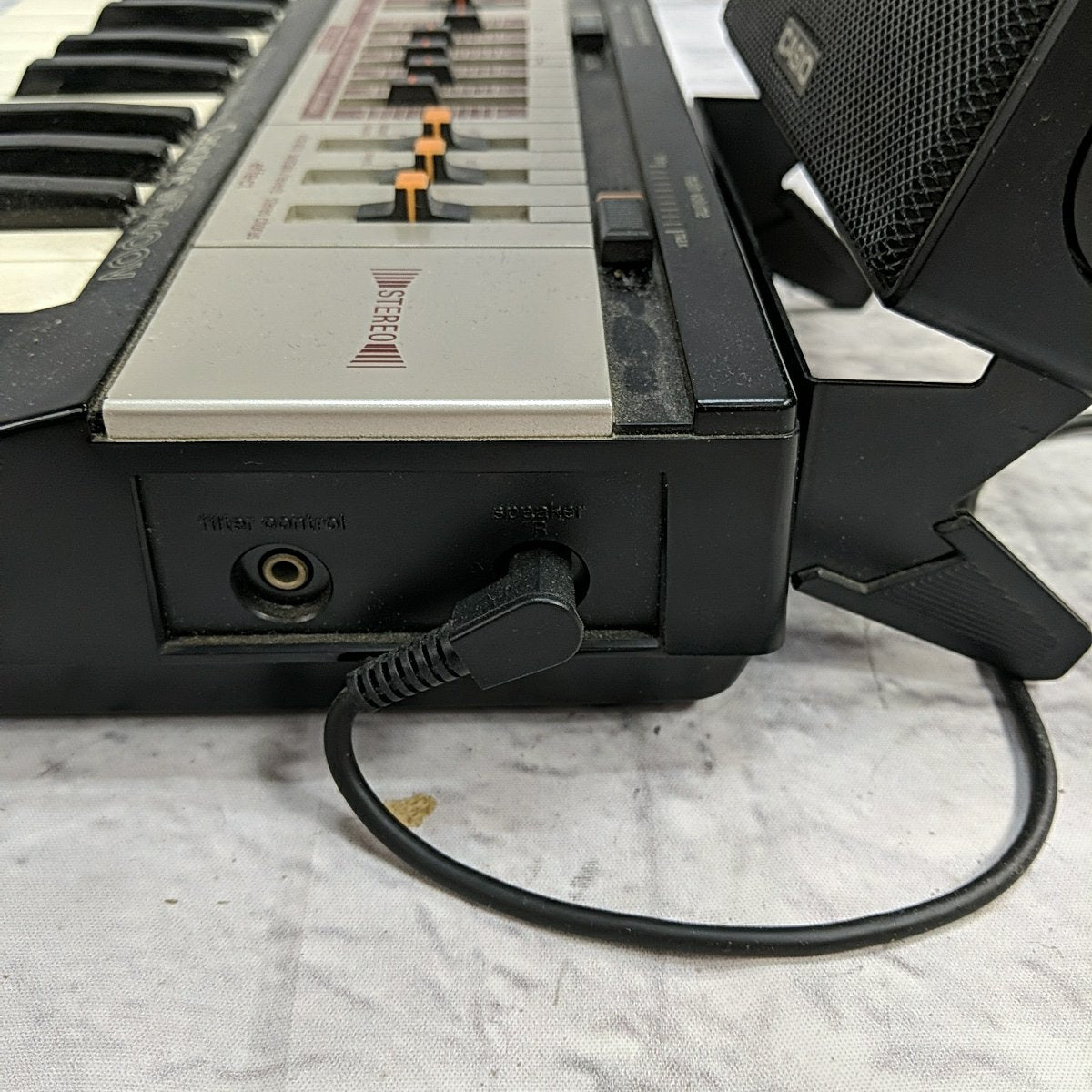 Casio MT400 Keyboard