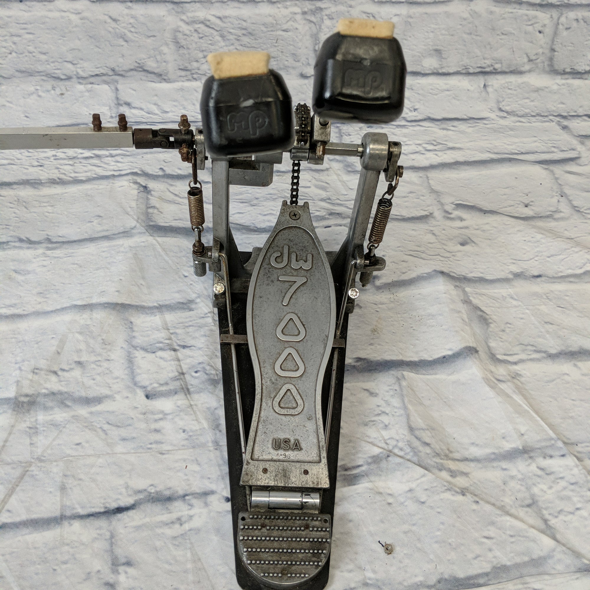DW 7000 Double Kick Pedal