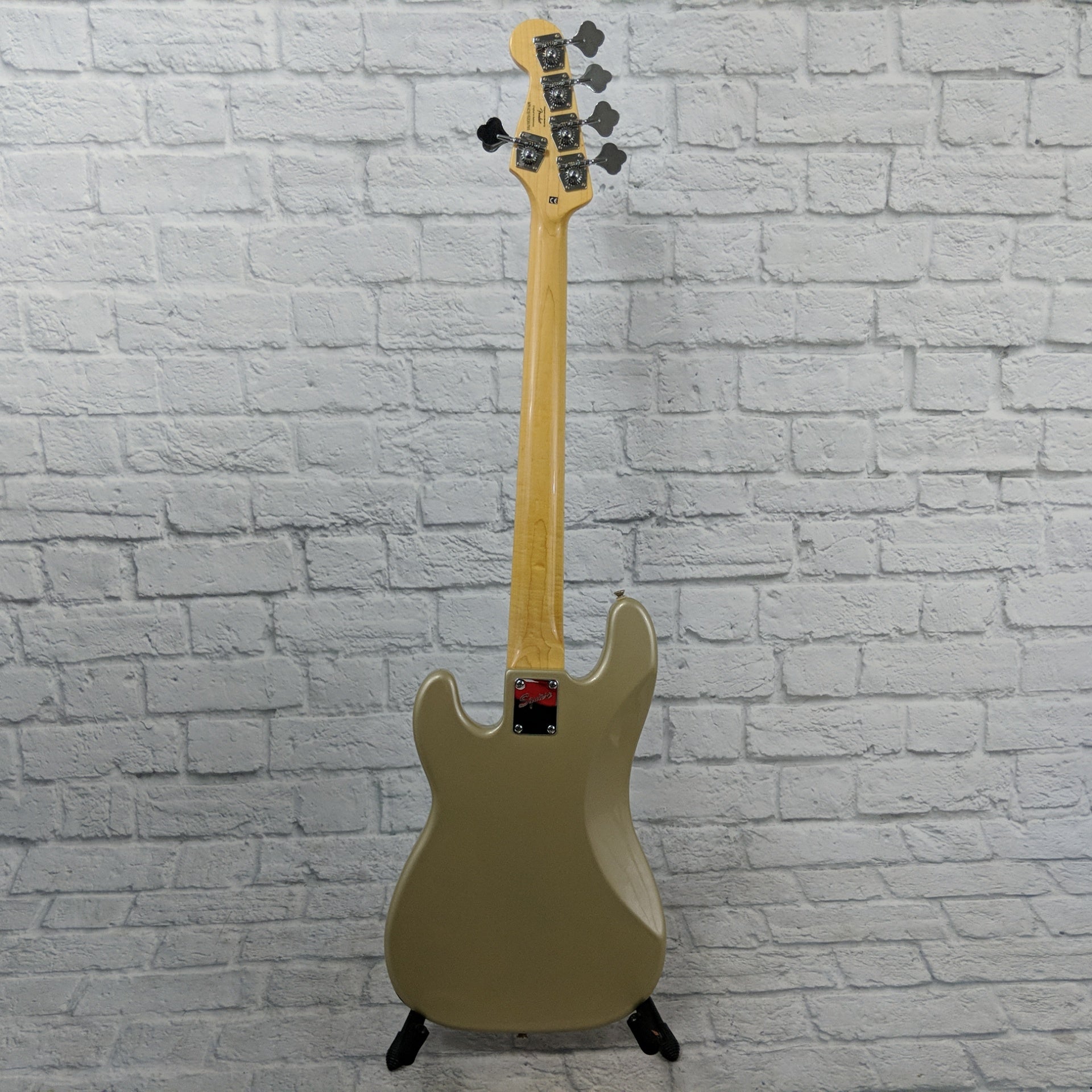 ** Squier Dimension Neck on Vintage Modified Body 5 String Bass Partscaster