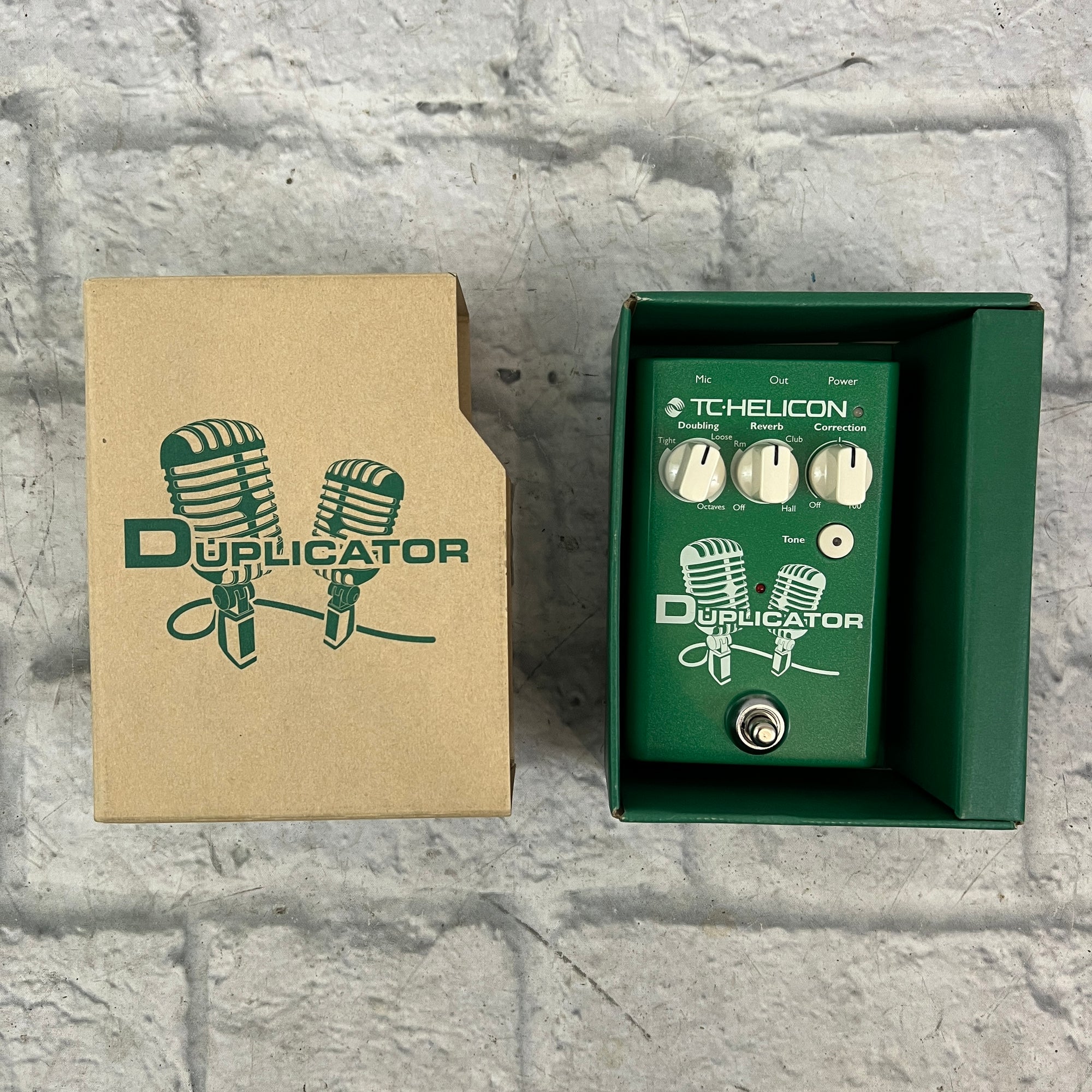 TC Electronic Duplicator Vocal Pitch Shift Reverb Effect Pedal