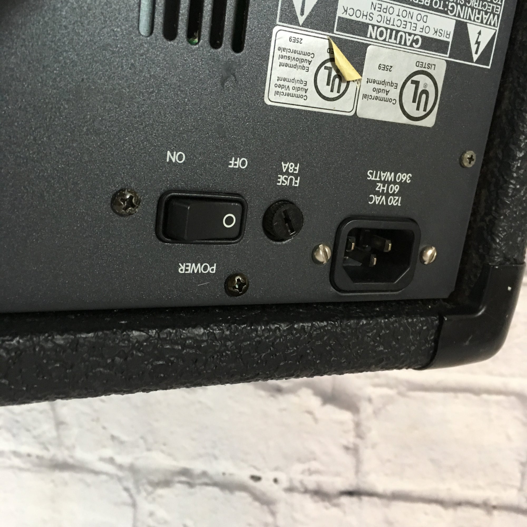 XR 684f Powered Mixer 400 Watt