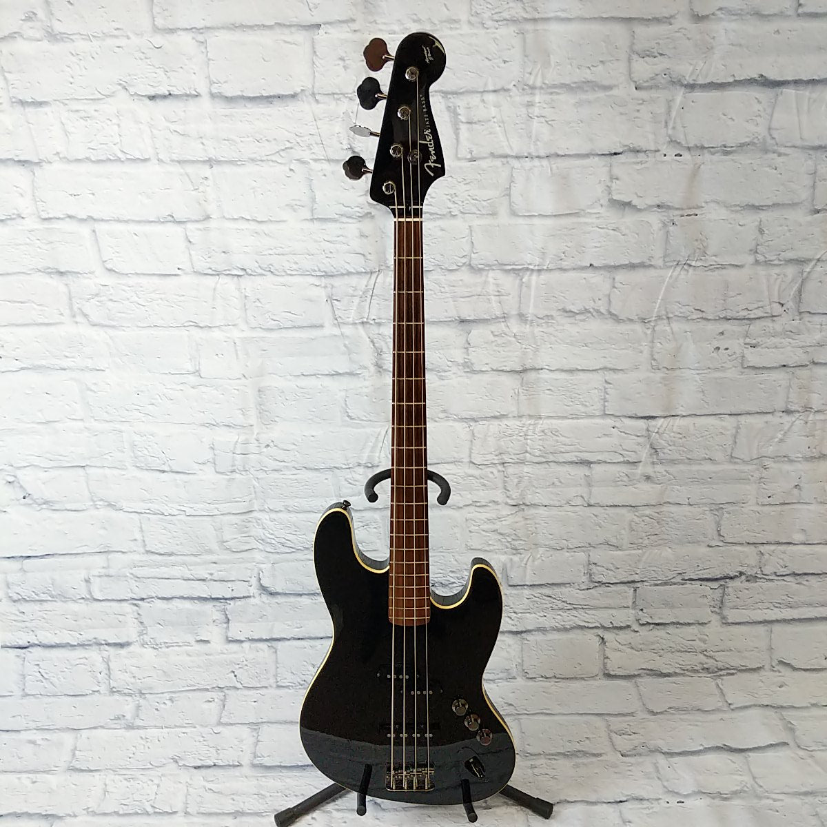 Fender Aerodyne J Bass 4 String Jazz Bass Guitar - Black MIJ