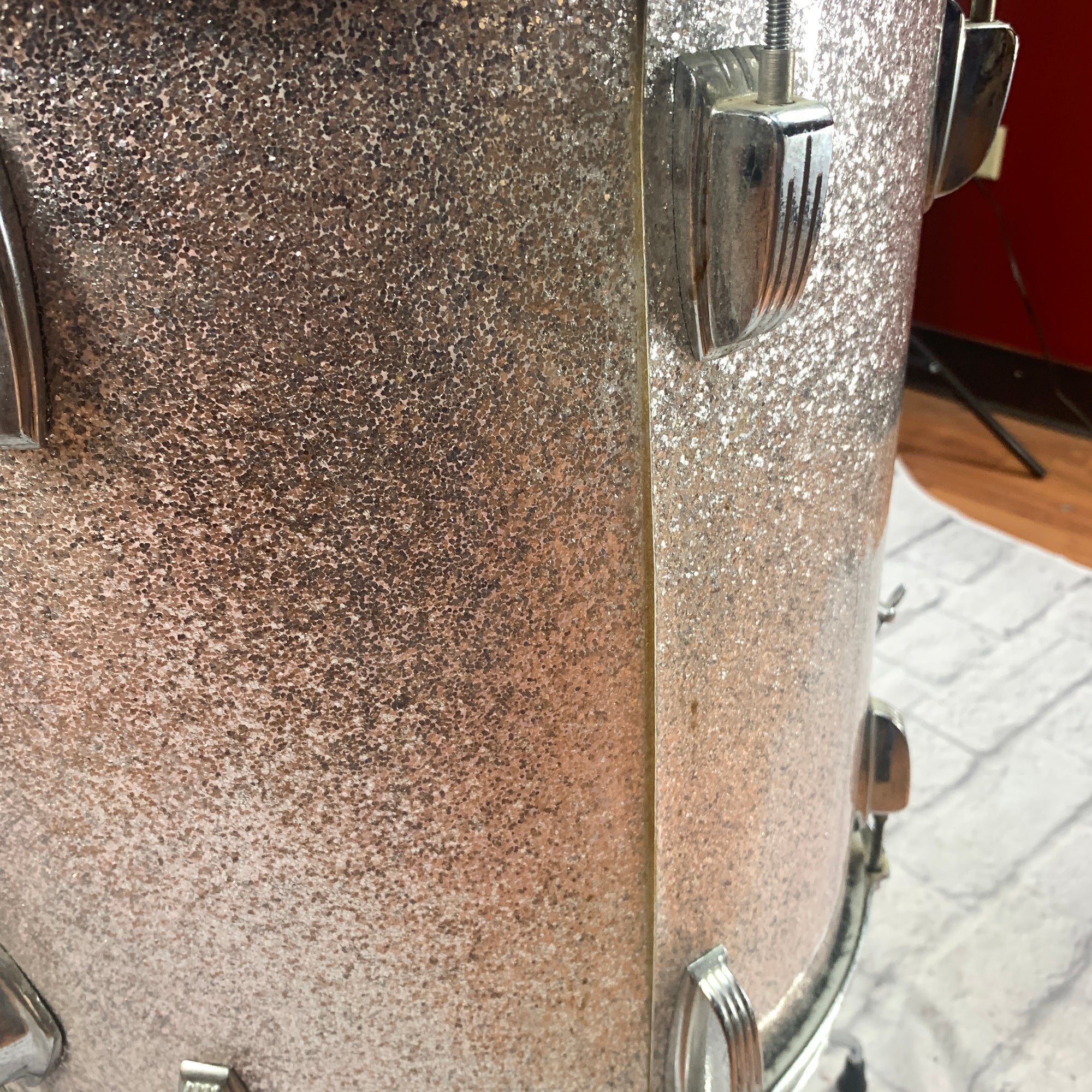 Ludwig 16x16 Silver Sparkle Floor Tom Evolution Music