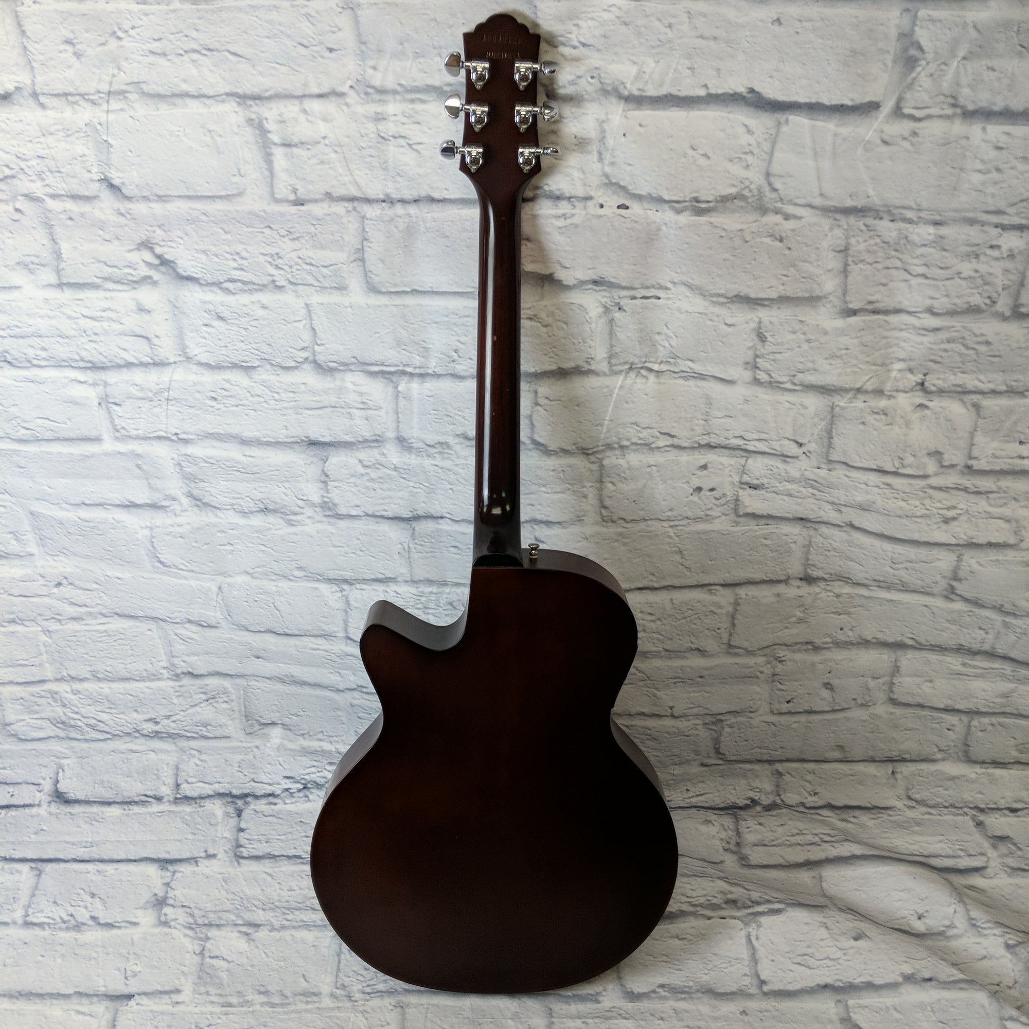 Guild F4NT Thin Body Concert Acoustic/Electric Guitar with Fishman Pickup