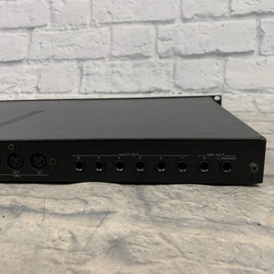 Roland U-110 PCM Rackmount Synth Sound Module