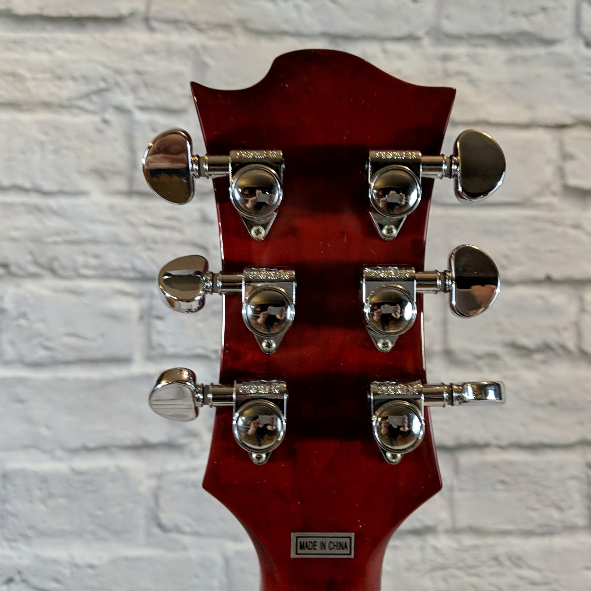 Stadium WD-420 Electric Guitar Cherry Red