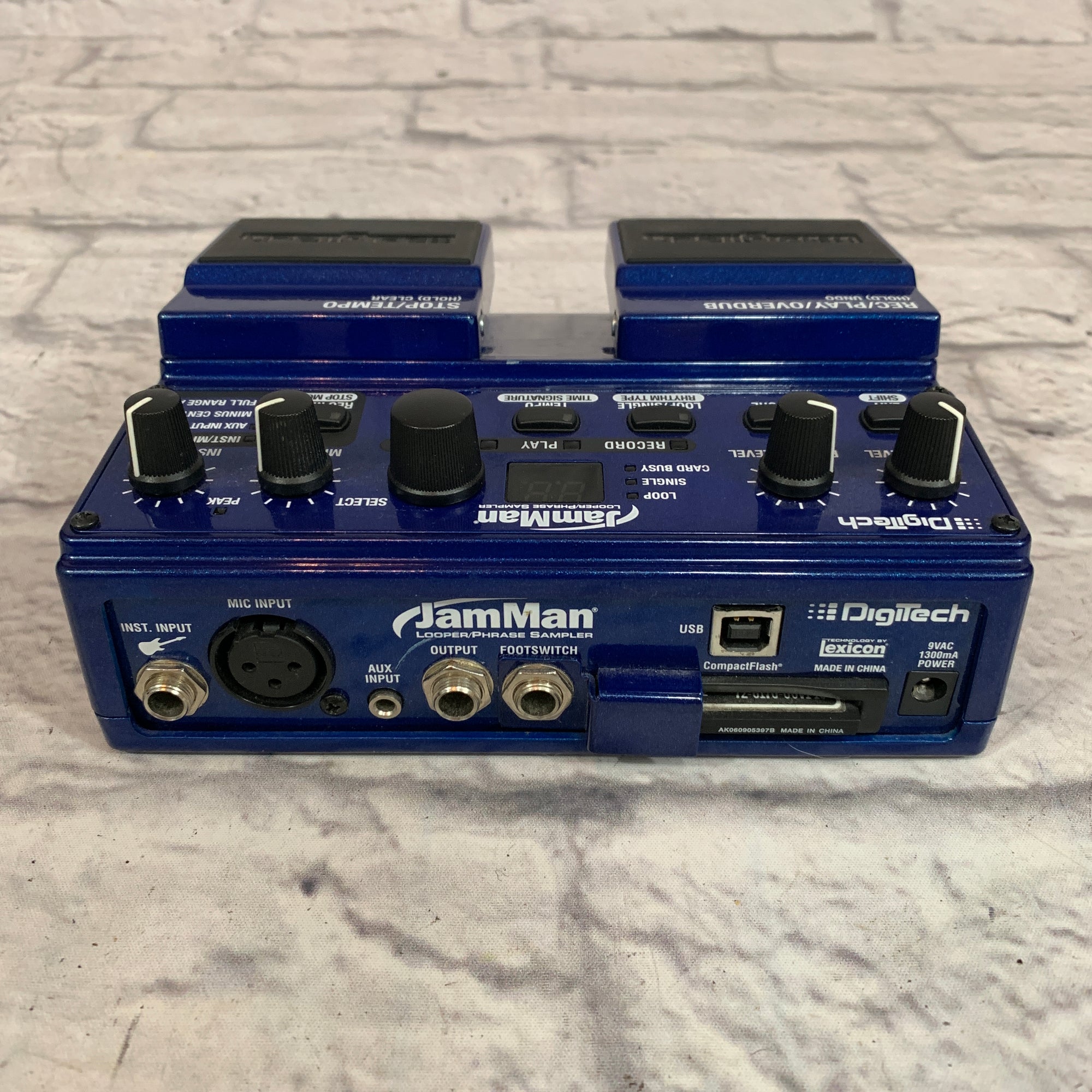 ギター Digitech JamMan LooperPhrase Sampler DigiTech JamMan Stereo Phrase Sampler/ Looper Pedal | Sweetwater