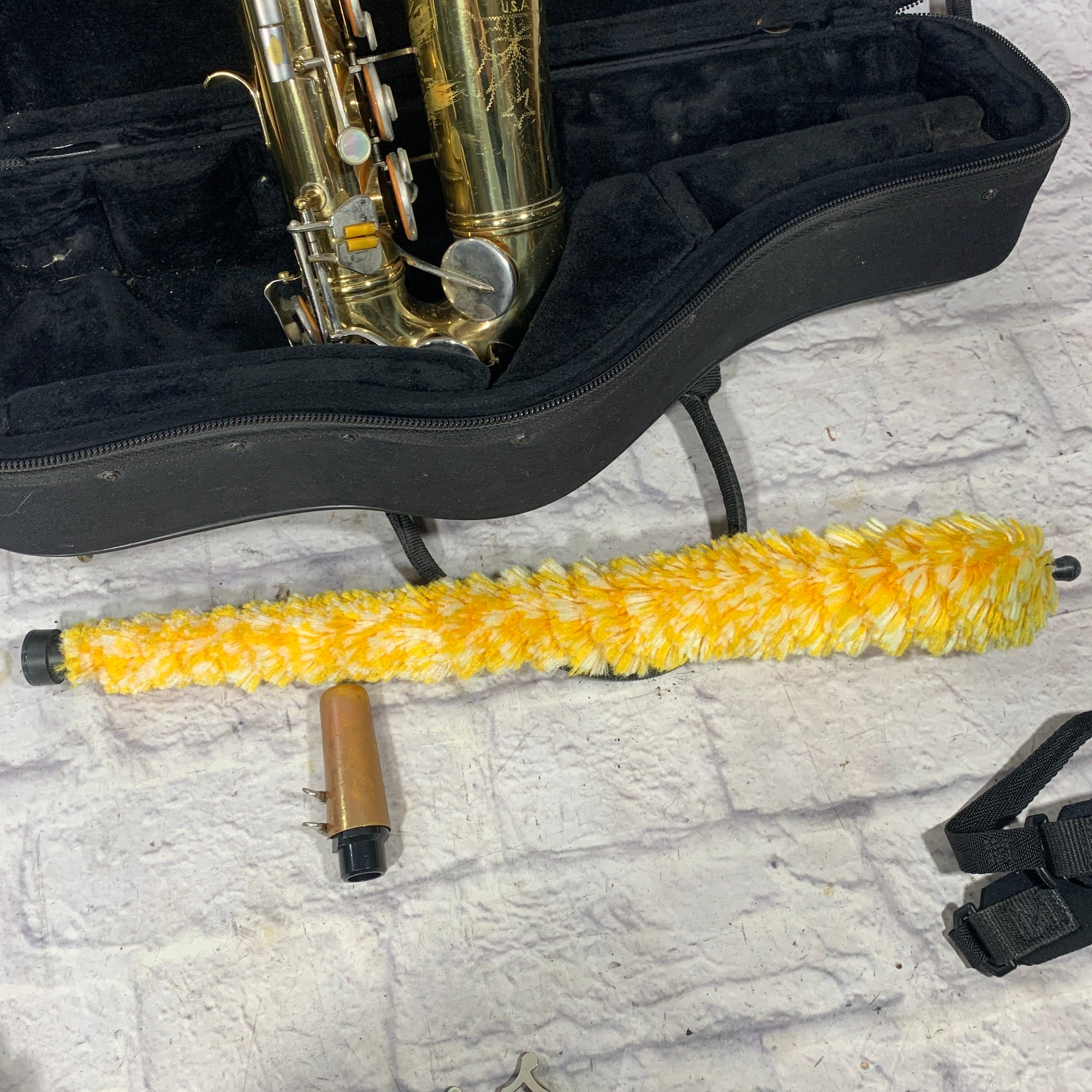 Conn Star alto Saxophones w/ soft case