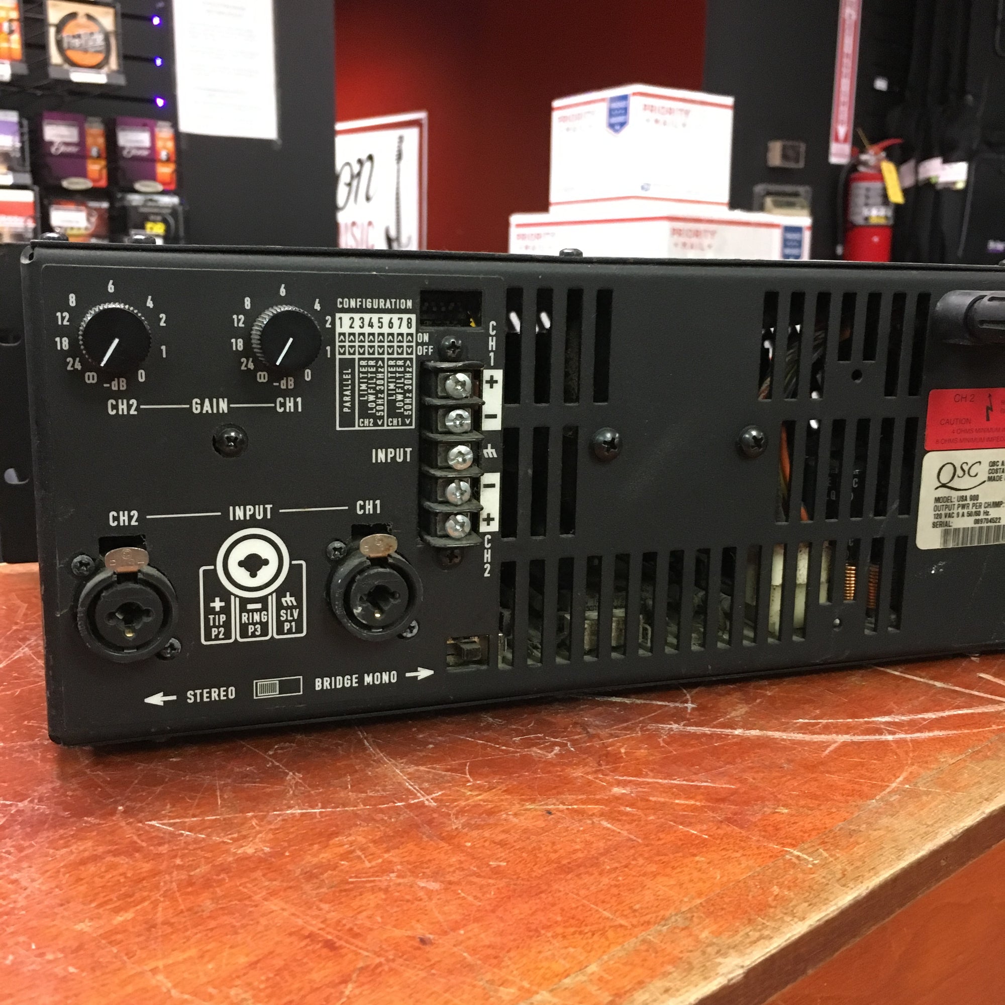QSC USA900 Power Amplifier - Evolution Music