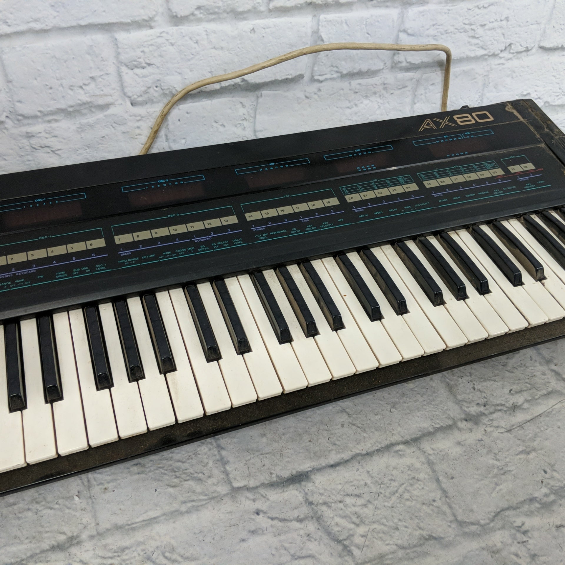 Vintage 1980s Akai AX80 8 Voice Analog Synthesizer Keyboard - Parts/Project Synth