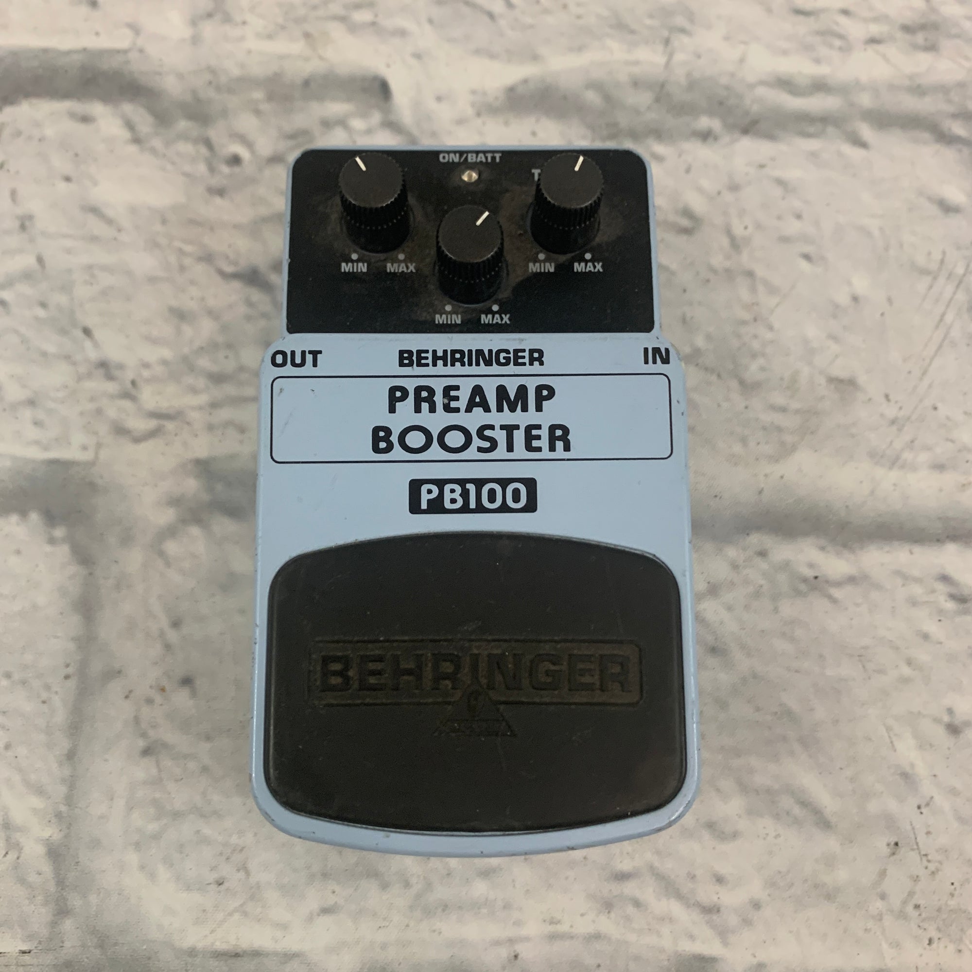 behringer preamp pedal Behringer PB100 Preamp Booster Guitar Pedal