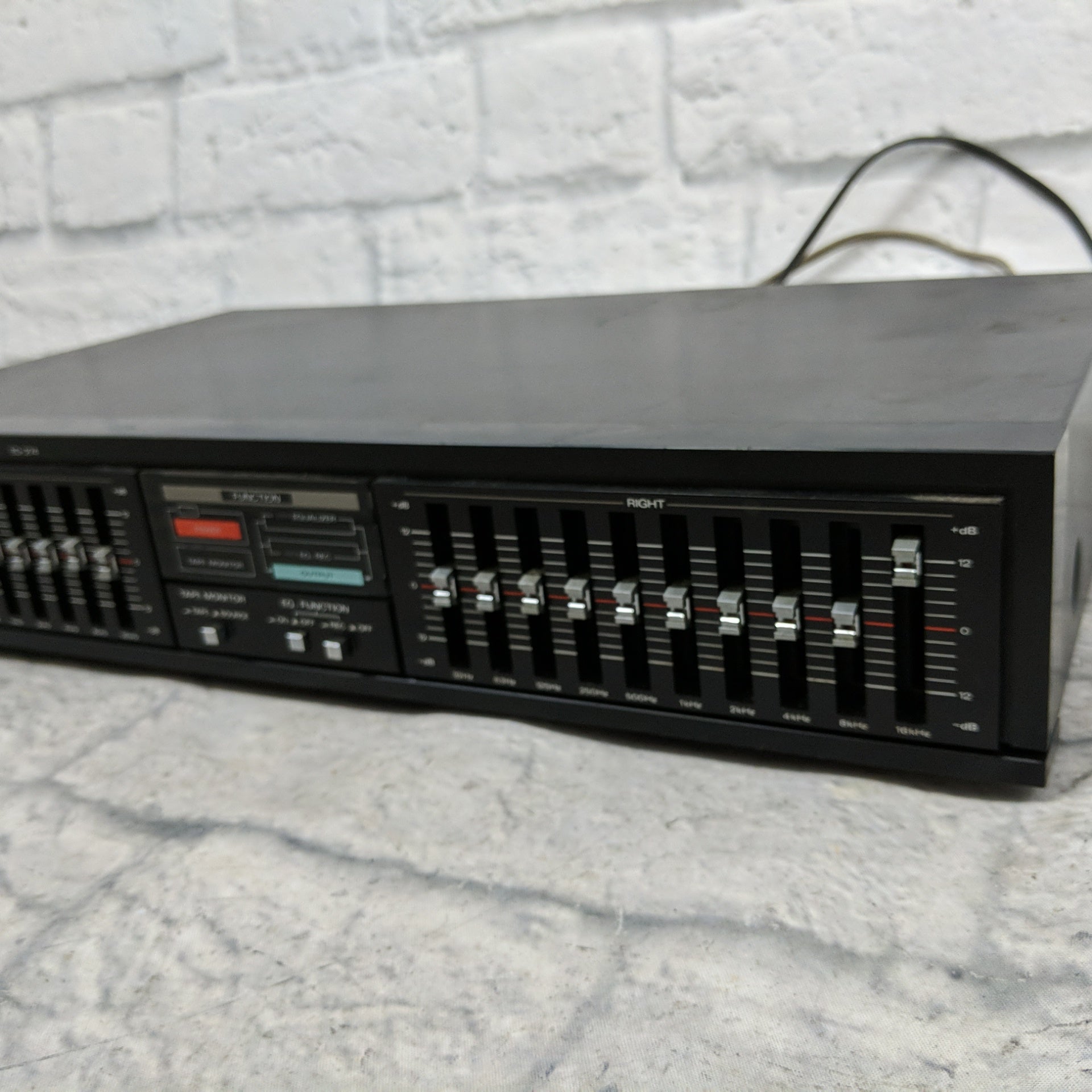 Fischer Studio Standard EQ-274 Stereo Graphic Equalizer