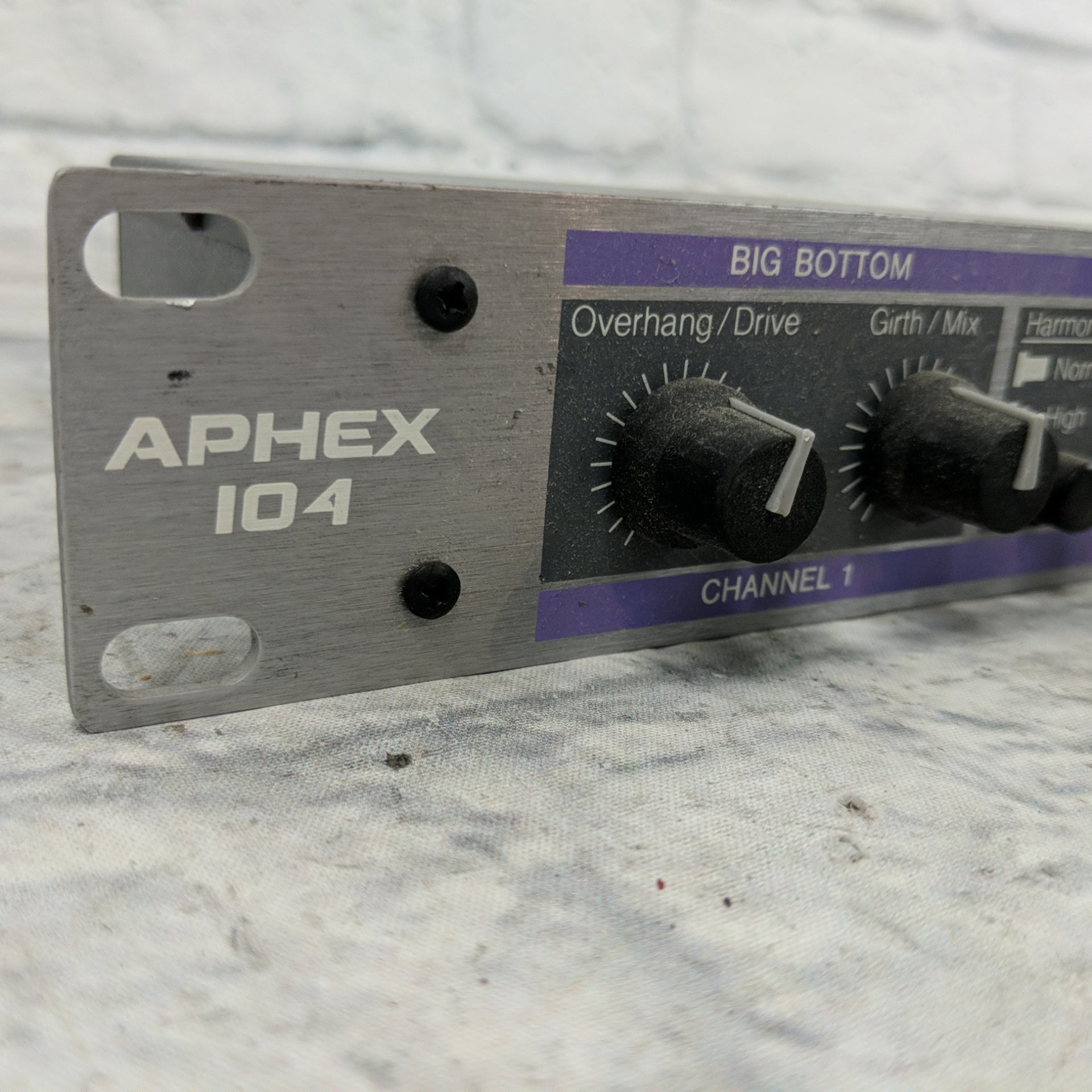 Aphex 104, Aural Exciter Type C2 with Big Bottom, Vintage Rack