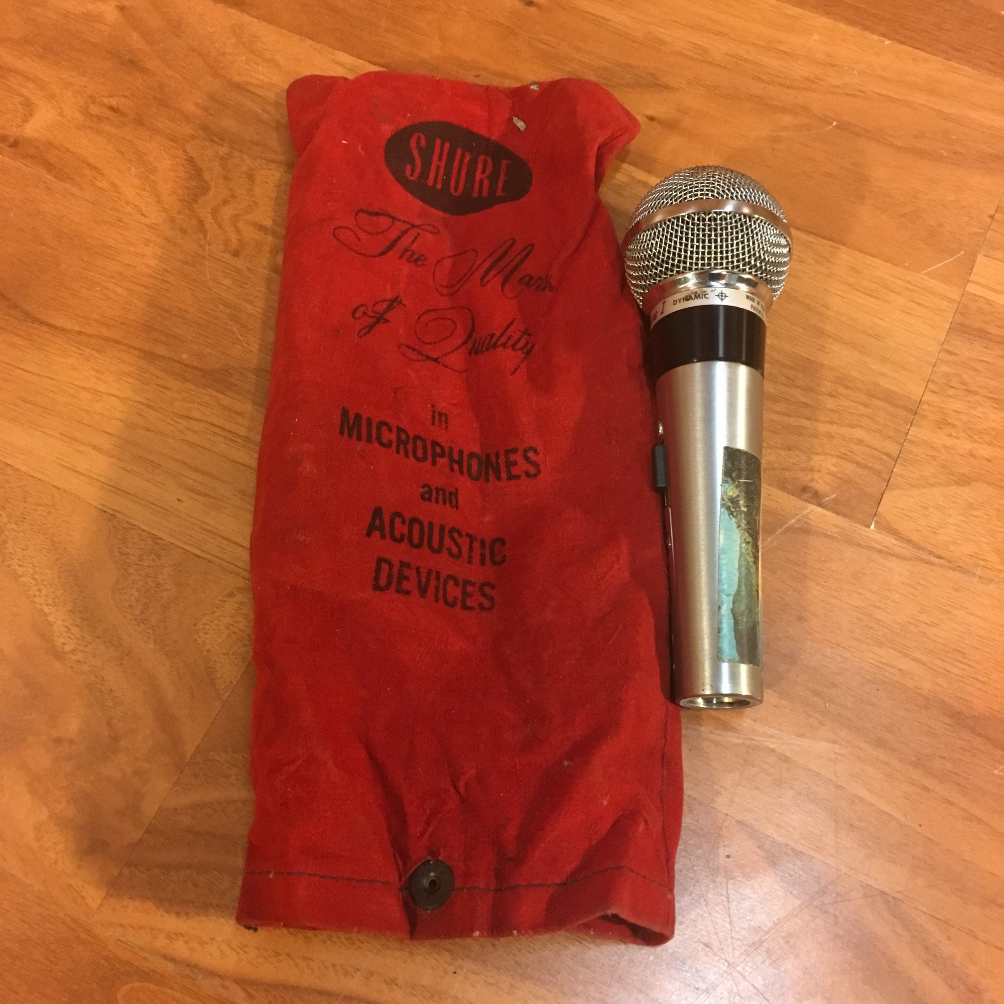 1960s Shure 565SD Unisphere I Dynamic Mic - Evolution Music 1960s Shure 565SD Unisphere I Dynamic Mic - Evolution Music