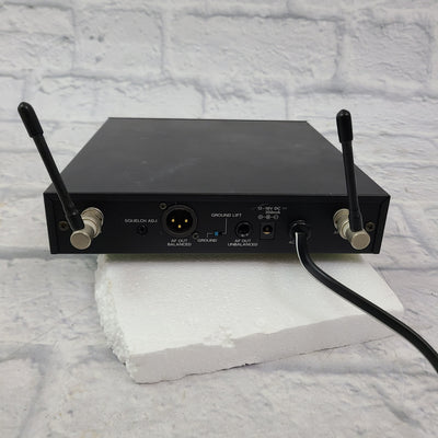 Audio-Technica ATW-R73 Wireless Receiver w/ Microphone Pack