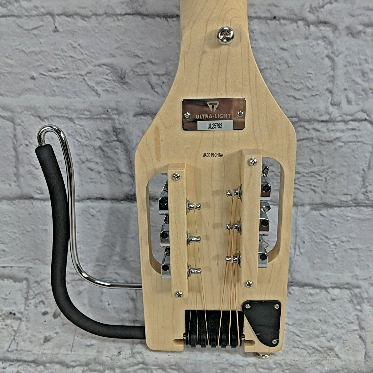 Traveler Ultra Light Travel Acoustic Guitar