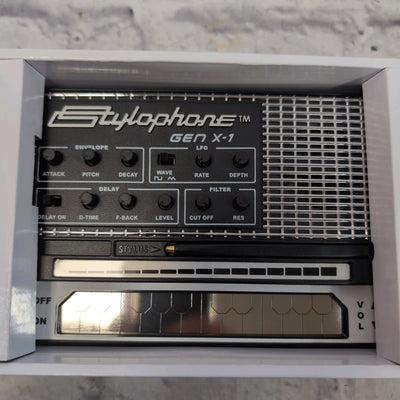 Dubreq Stylophone Gen X-1