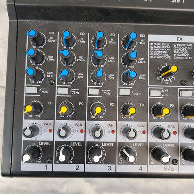 Mackie MIX12FX Mixer