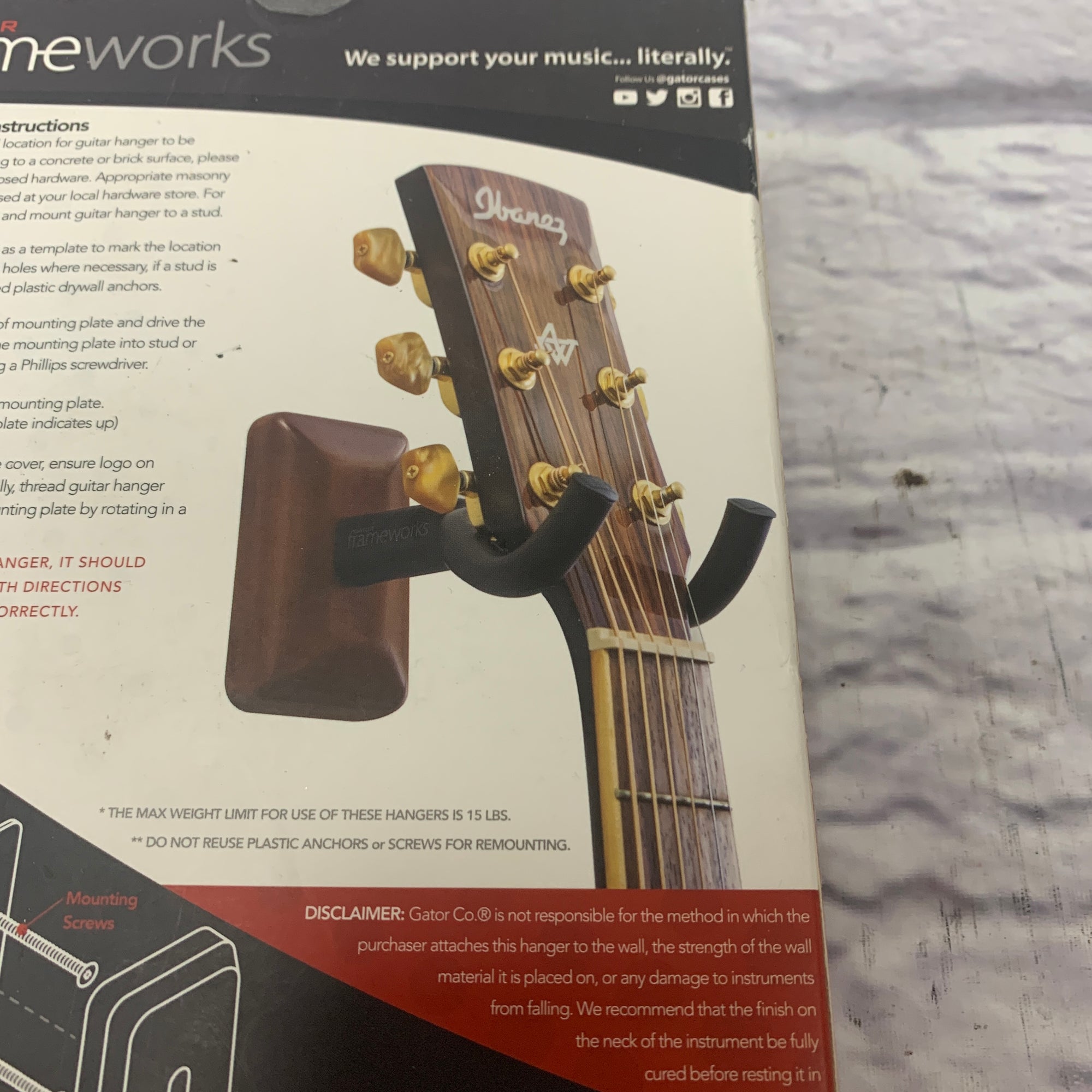 Frameworks GFW-GTR-HNGRCHR Guitar Wall Hanger Cherry Finish