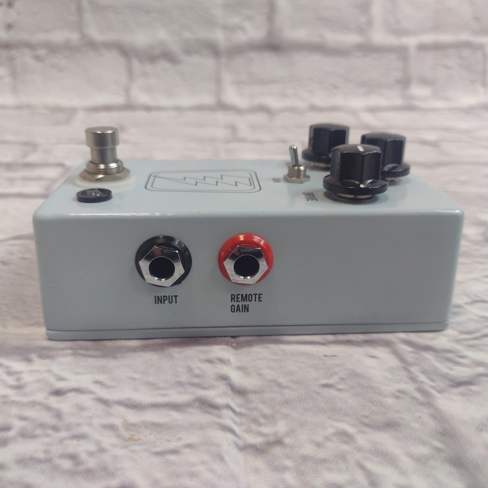 JHS Superbolt Supro Thunderbolt Overdrive Pedal