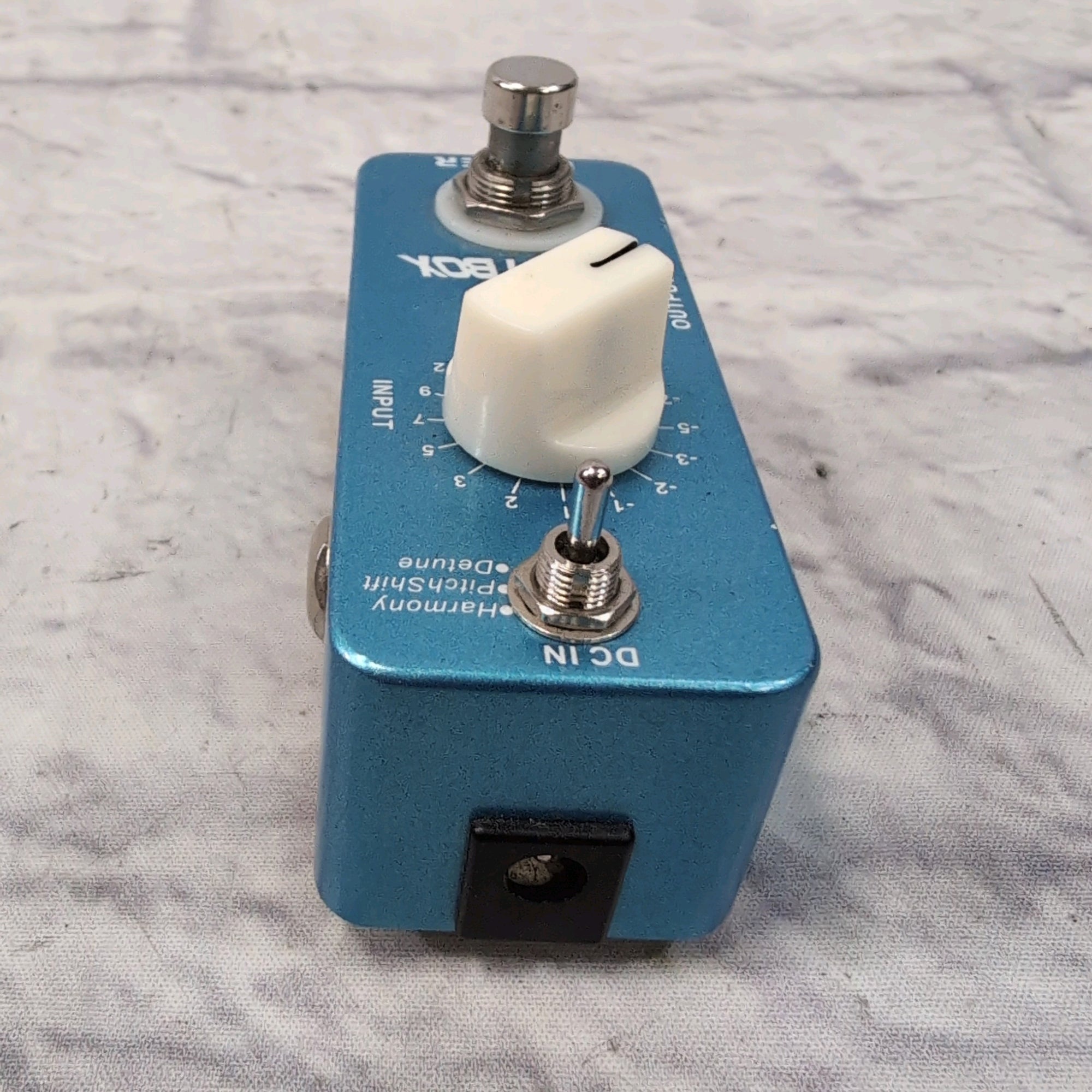 Mooer Pitch Box Pitch Shifter Pedal