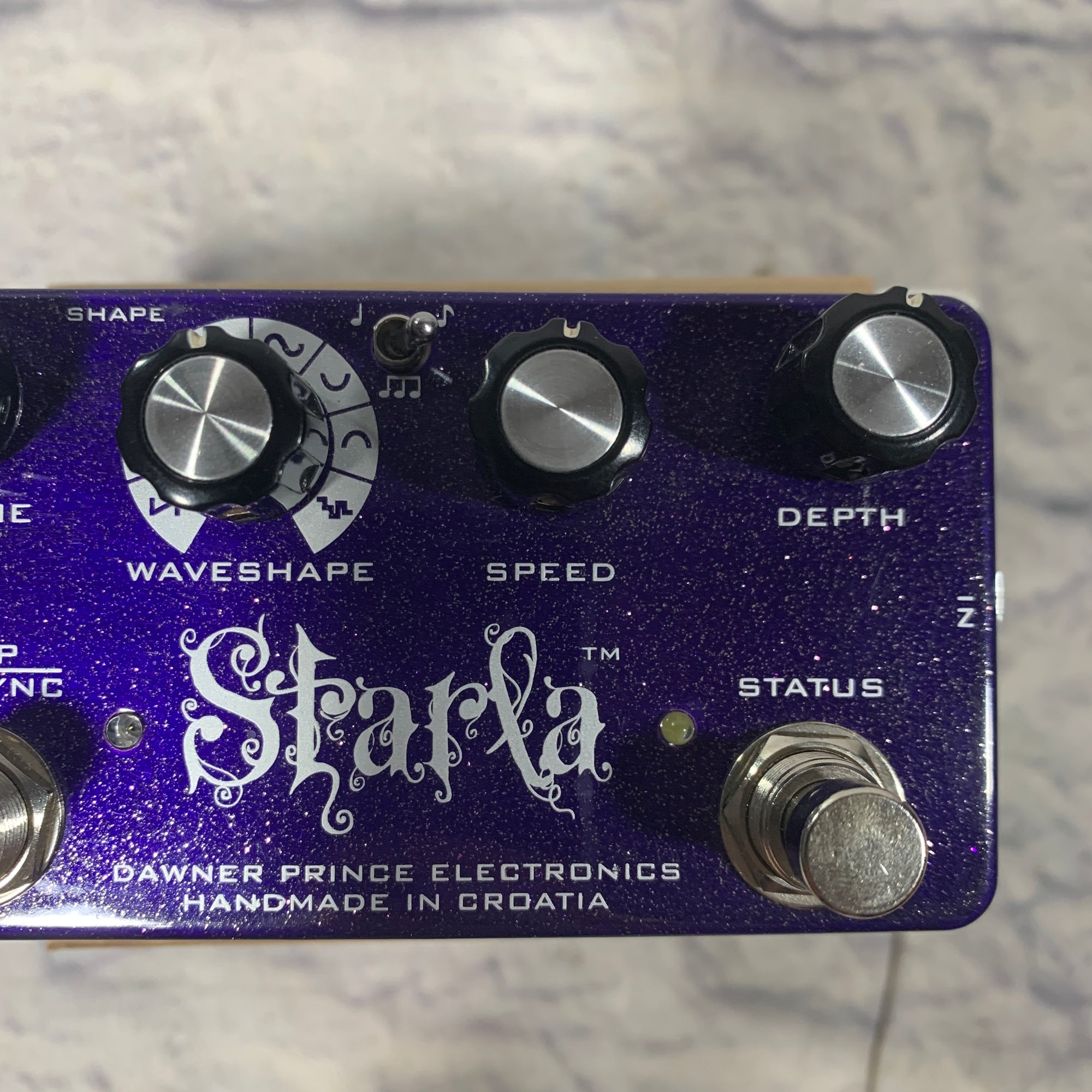 ギター Dawner Prince Electronics Starla tremolo STARLA Tap Tempo Tremolo – Dawner Prince Electronics