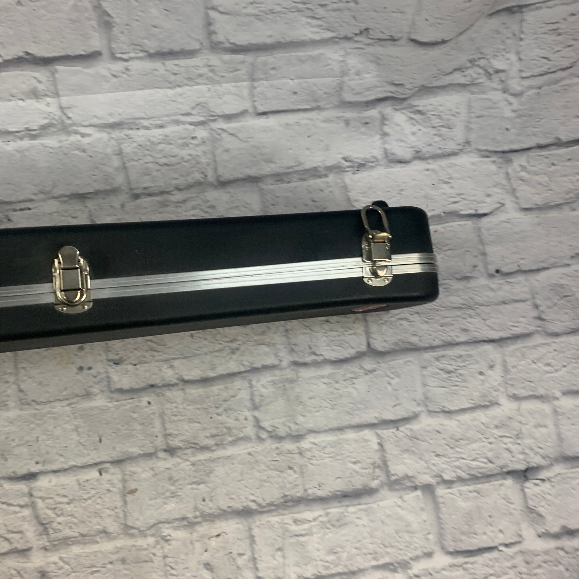 SKB 335 Hard Shell Case