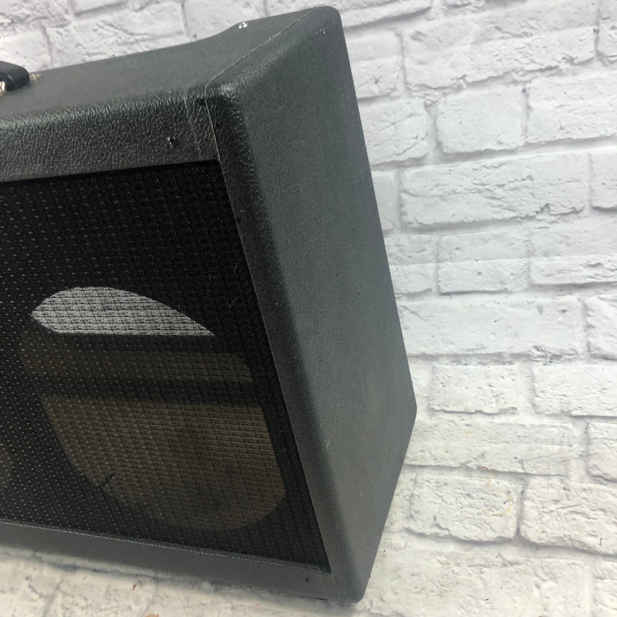Fender High Powered Tweed Twin Cabinet