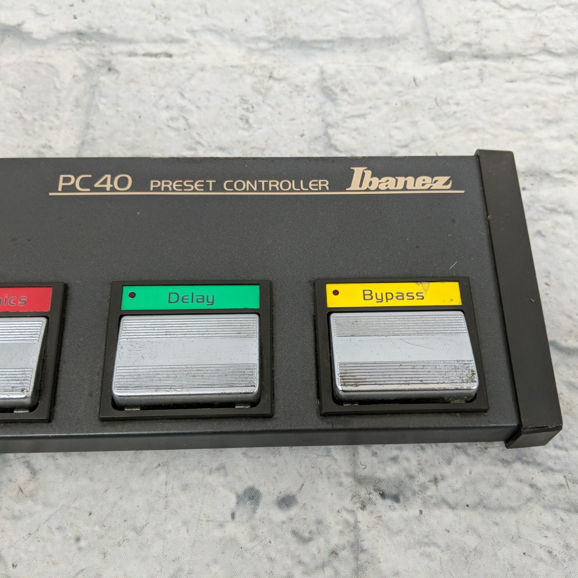 Ibanez PC40 Preset Foot Controller for the HD-1500 Harmonics Delay