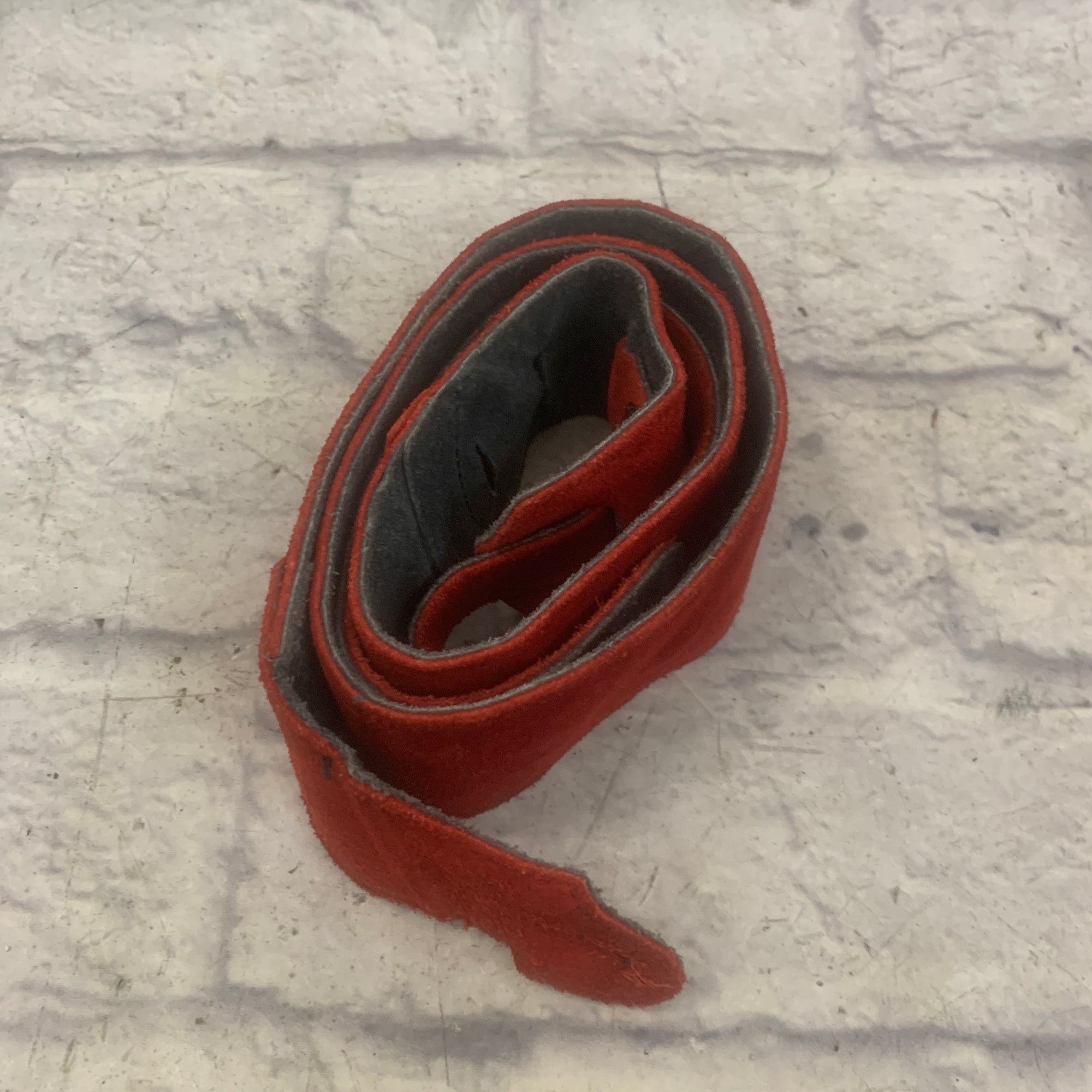 Unknown (Red Felt) Guitar Strap