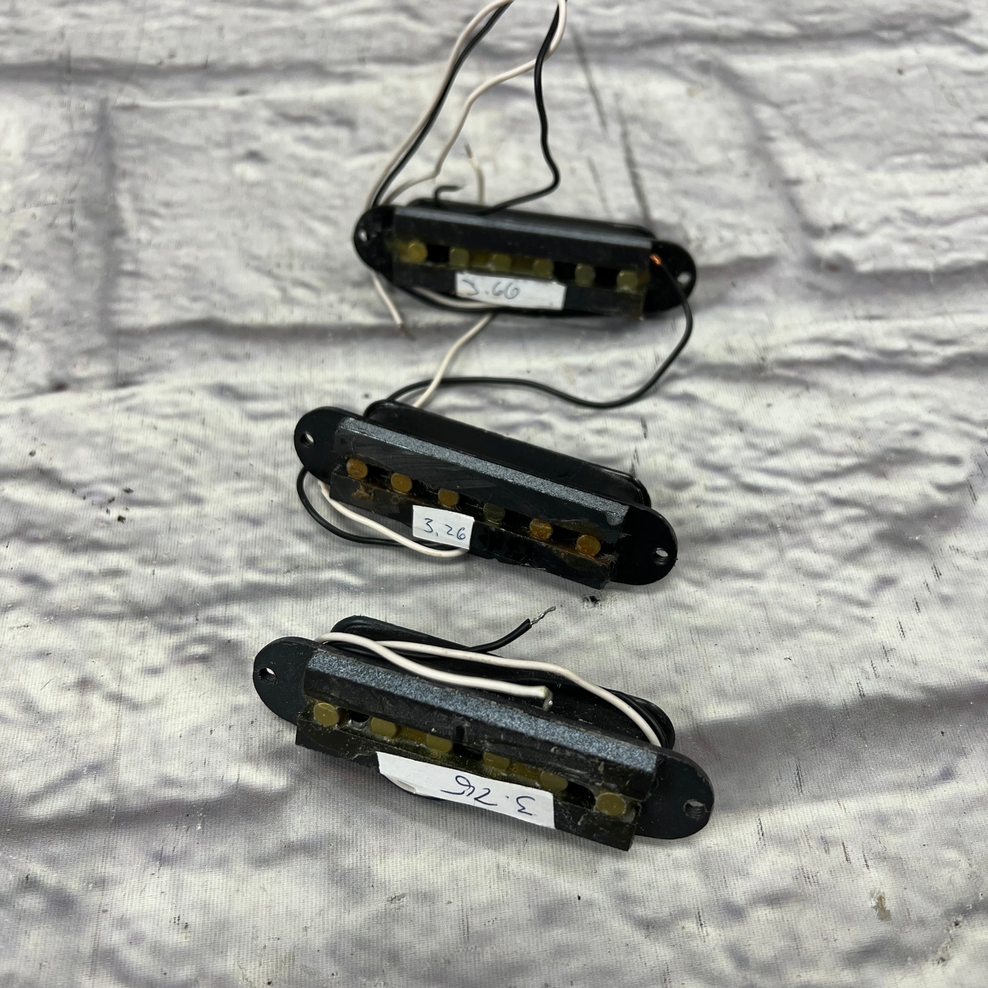 Unknown Stratocaster Pickup Set - 3.75k, 3.66k, 3.26k