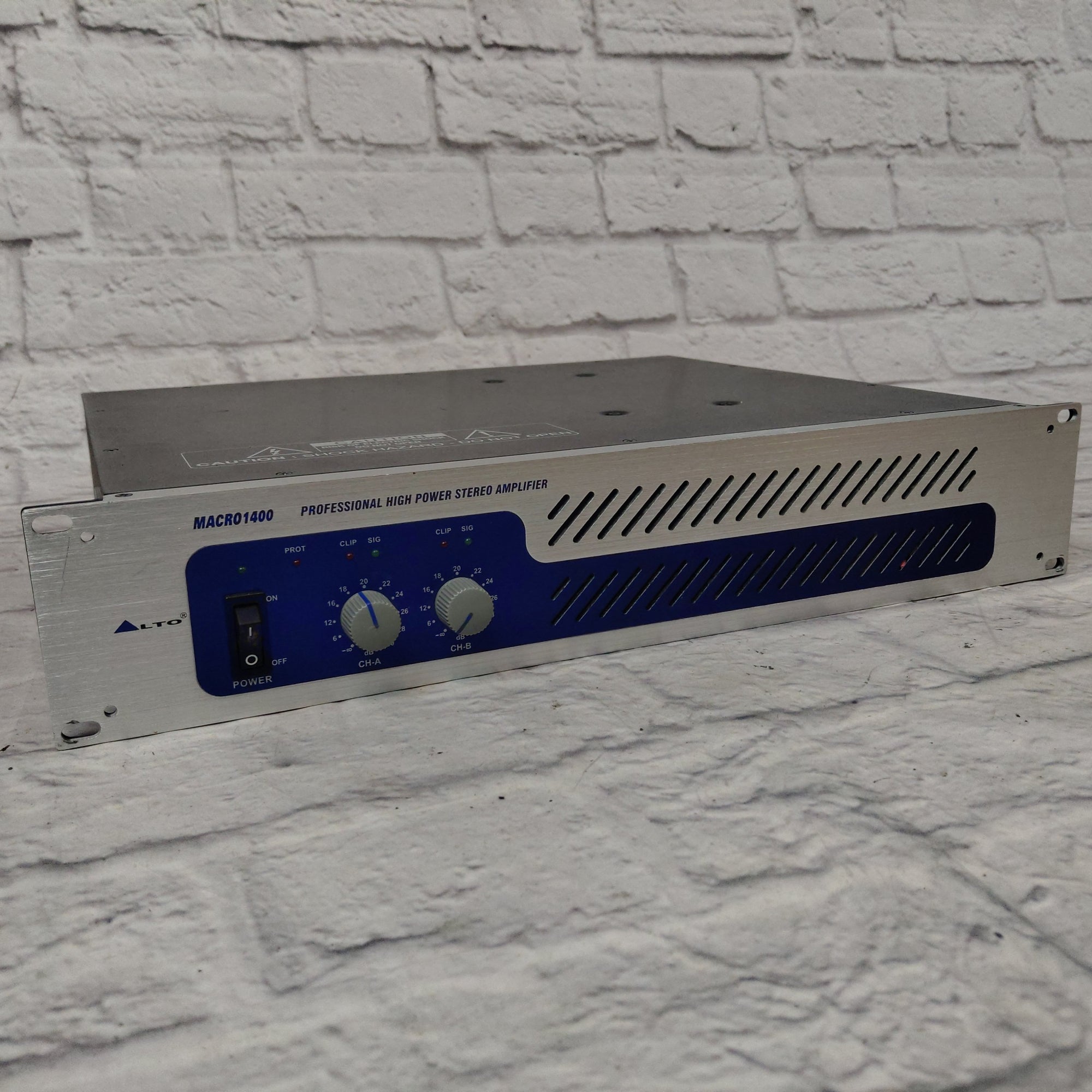 Alto Macro 1400 Stereo Power Amp - Evolution Music