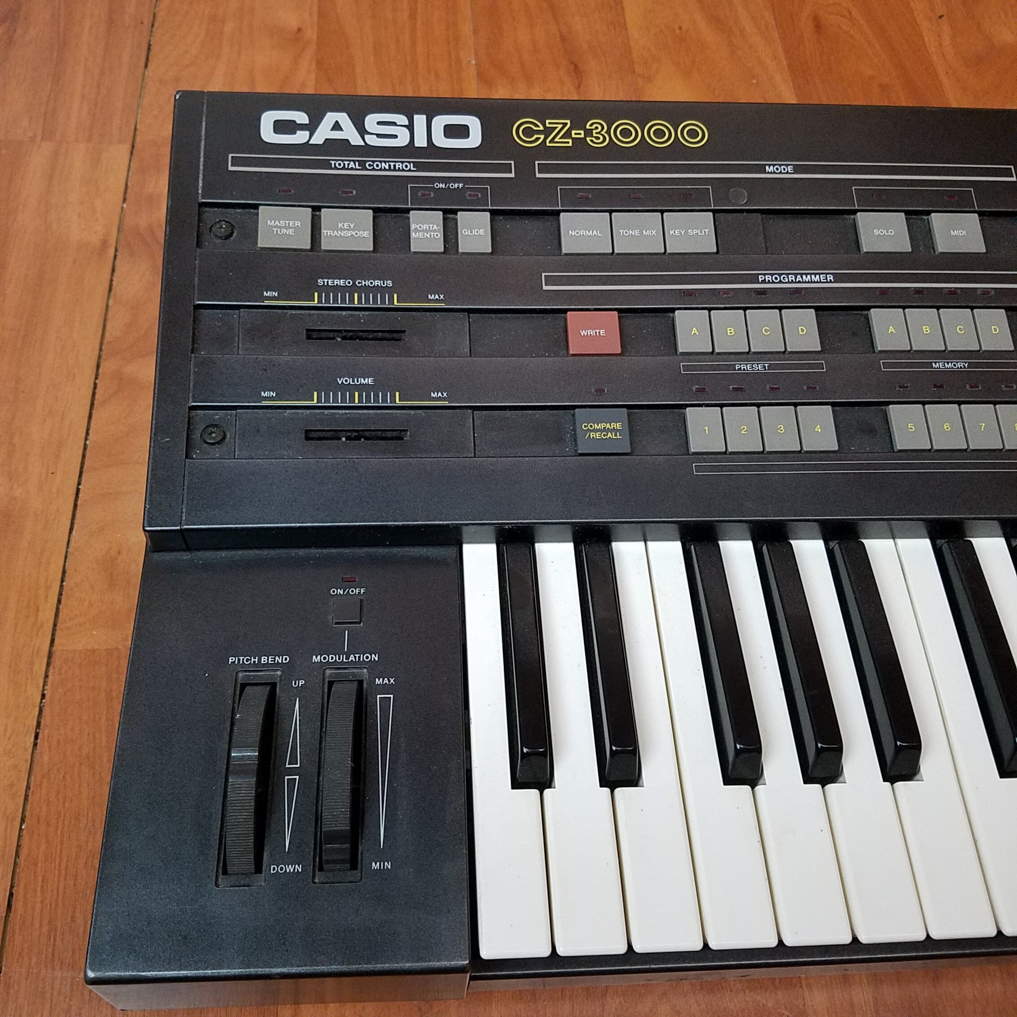 Casio Cz3000 Synth Scratchy Pots - Evolution Music