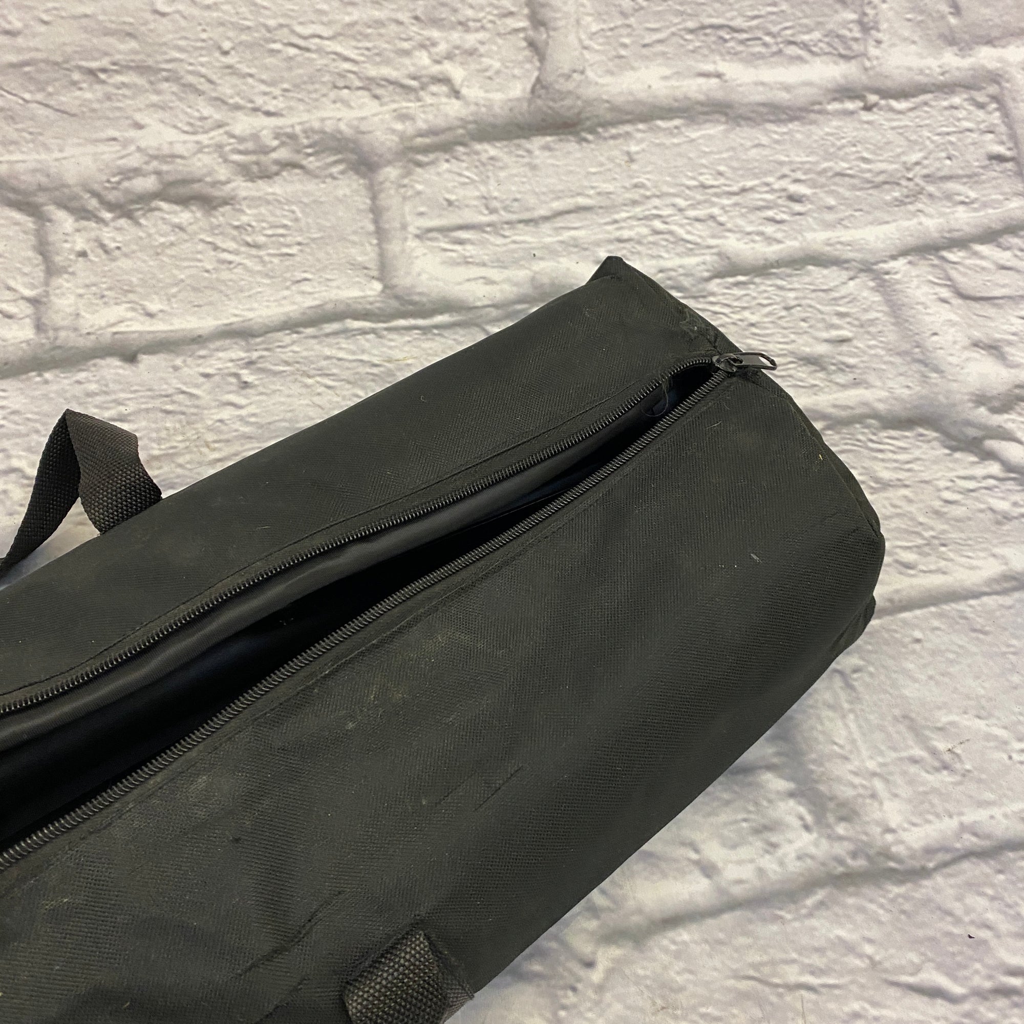 Harbinger Speaker Stands w/ Carrying Bag