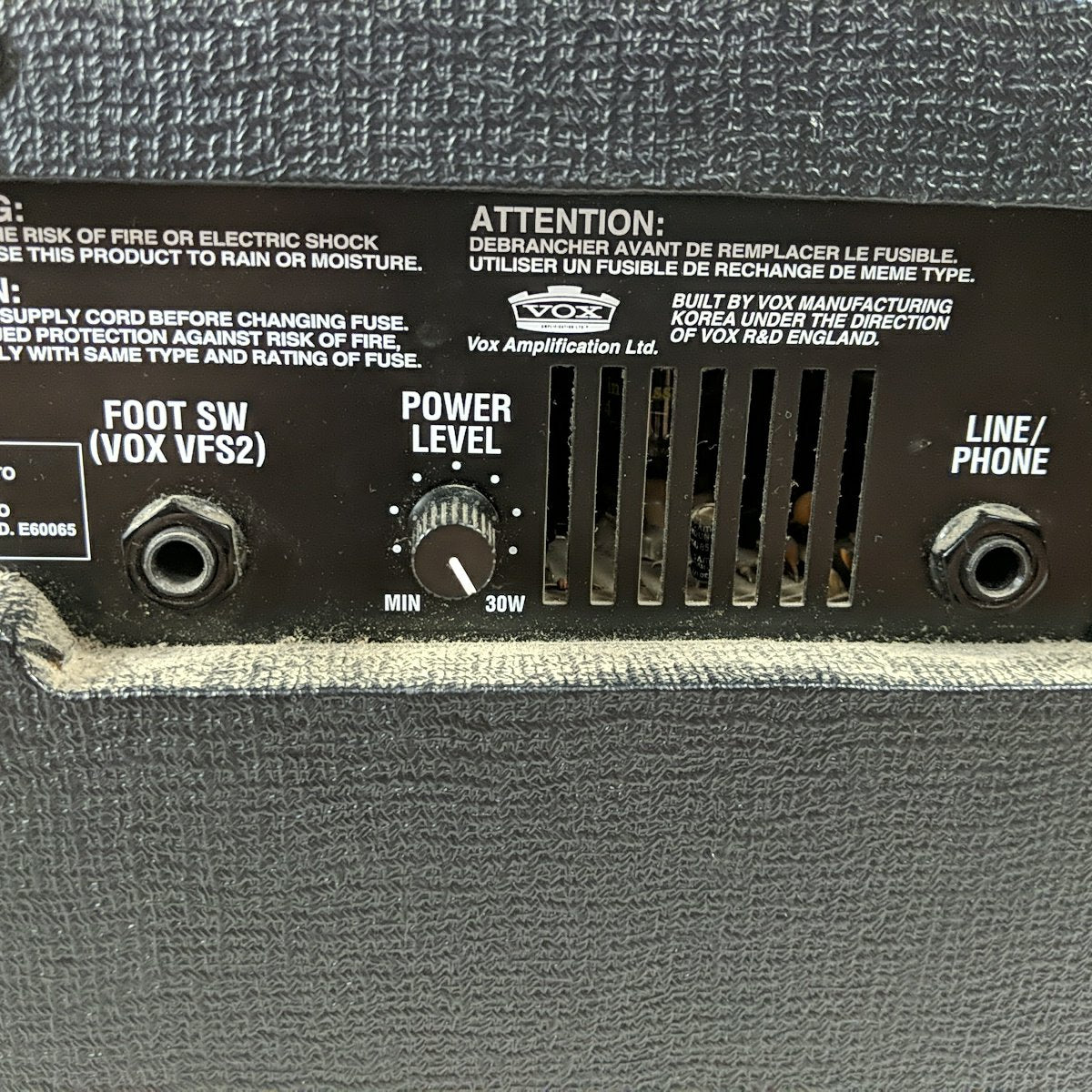 Vox Valvetronix Guitar Combo Amp
