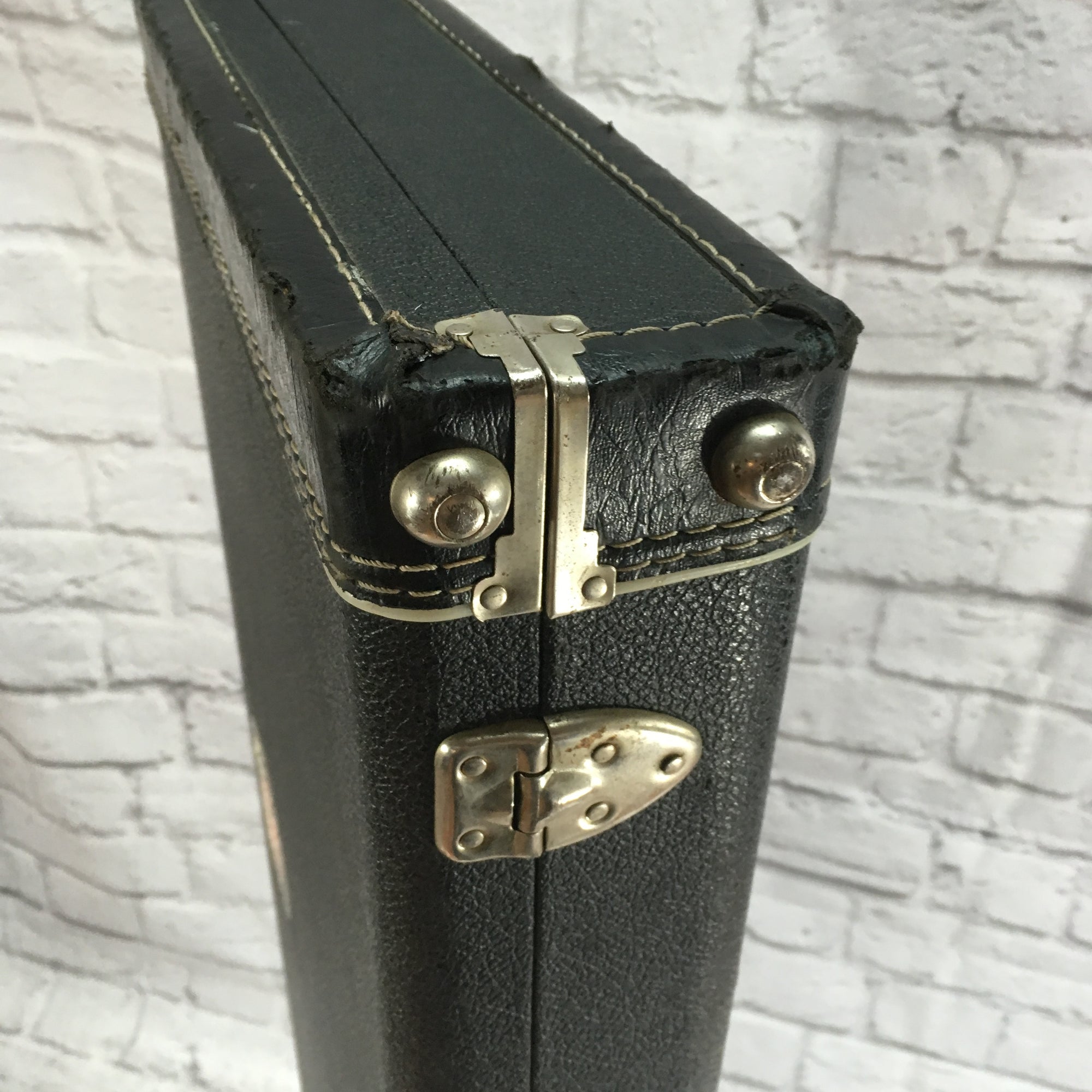 Unknown Hard Shell Bass Case