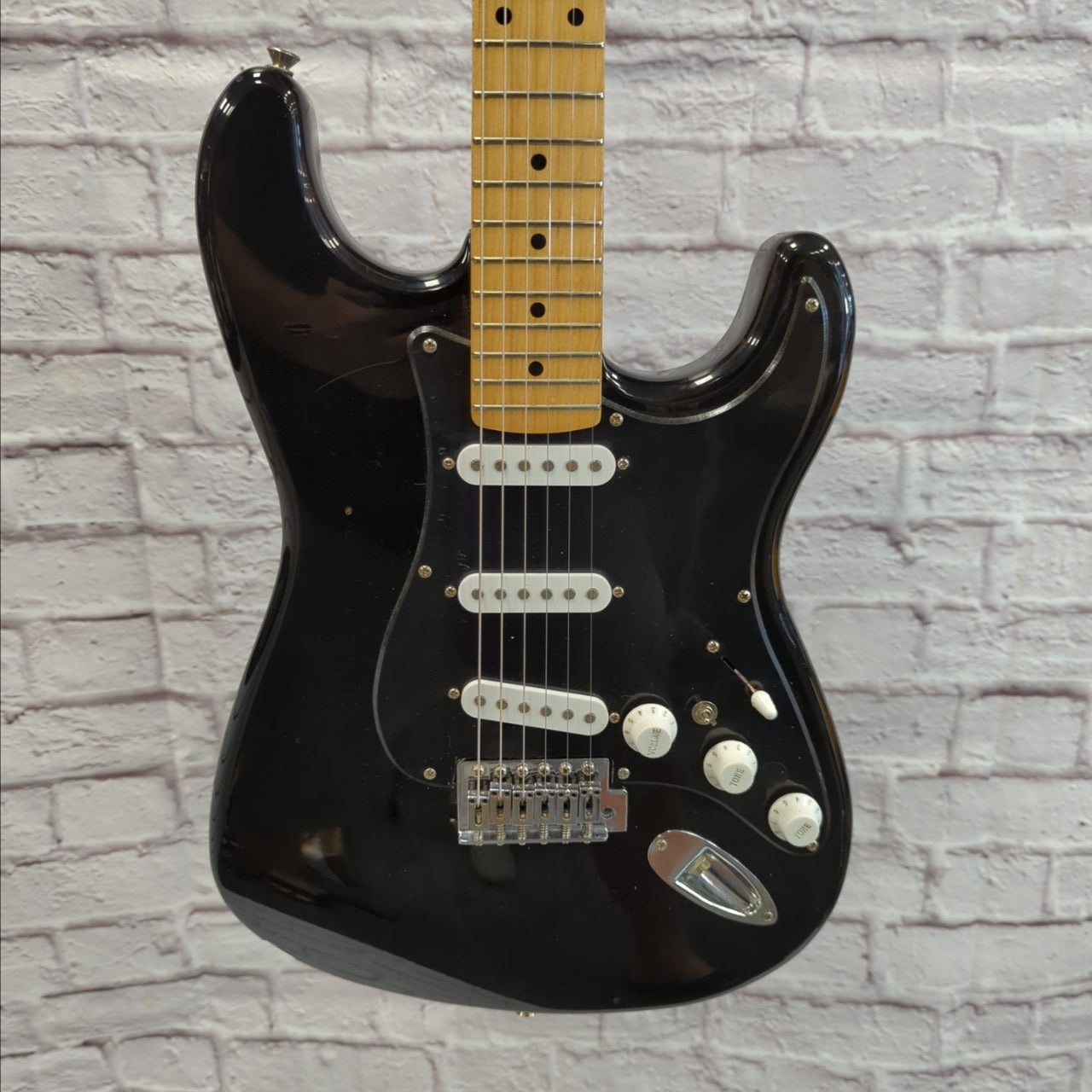 Squier Stratocaster Unknown Model Electric Guitar