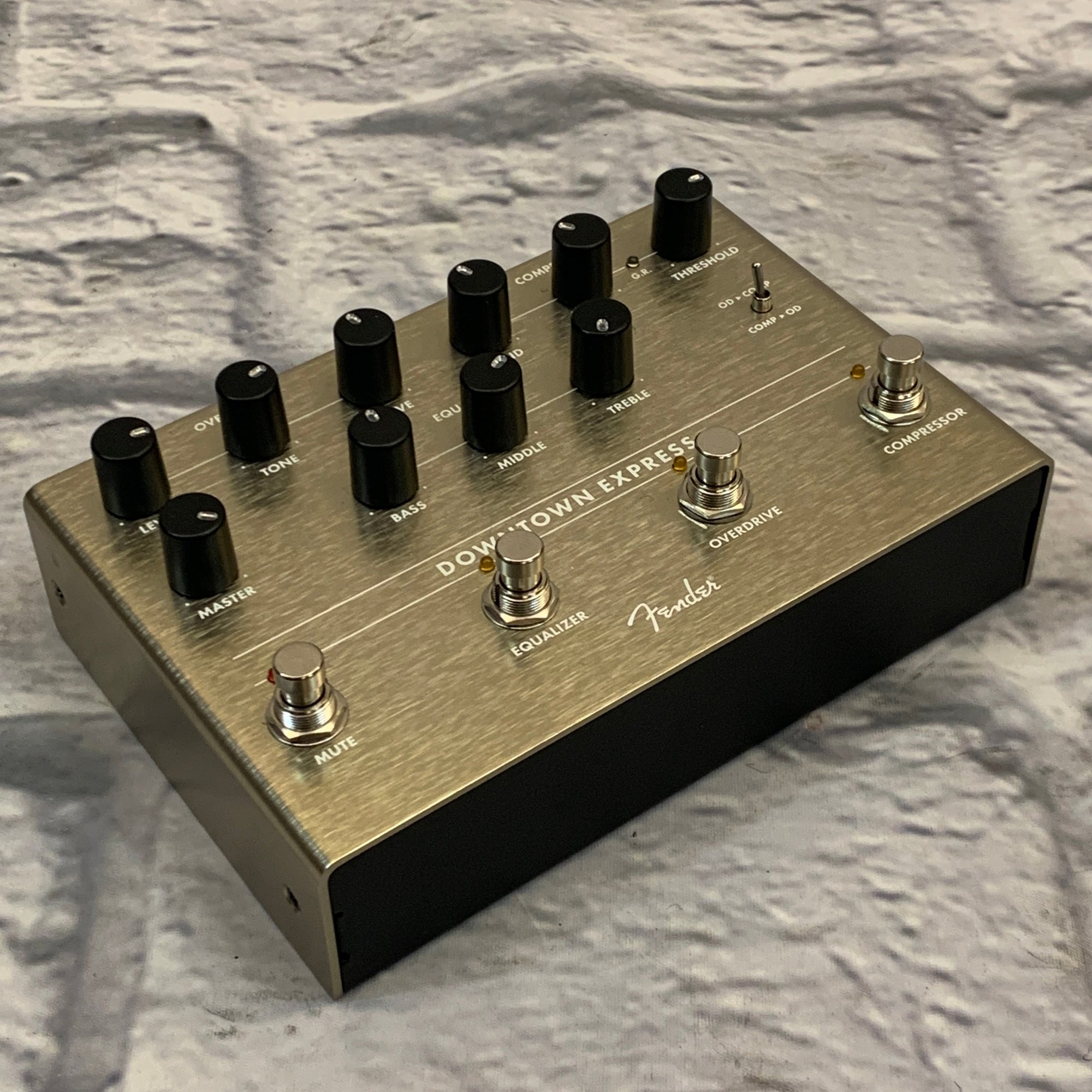 fender bass effects pedals Fender Downtown Express Bass Multi-Effect Pedal