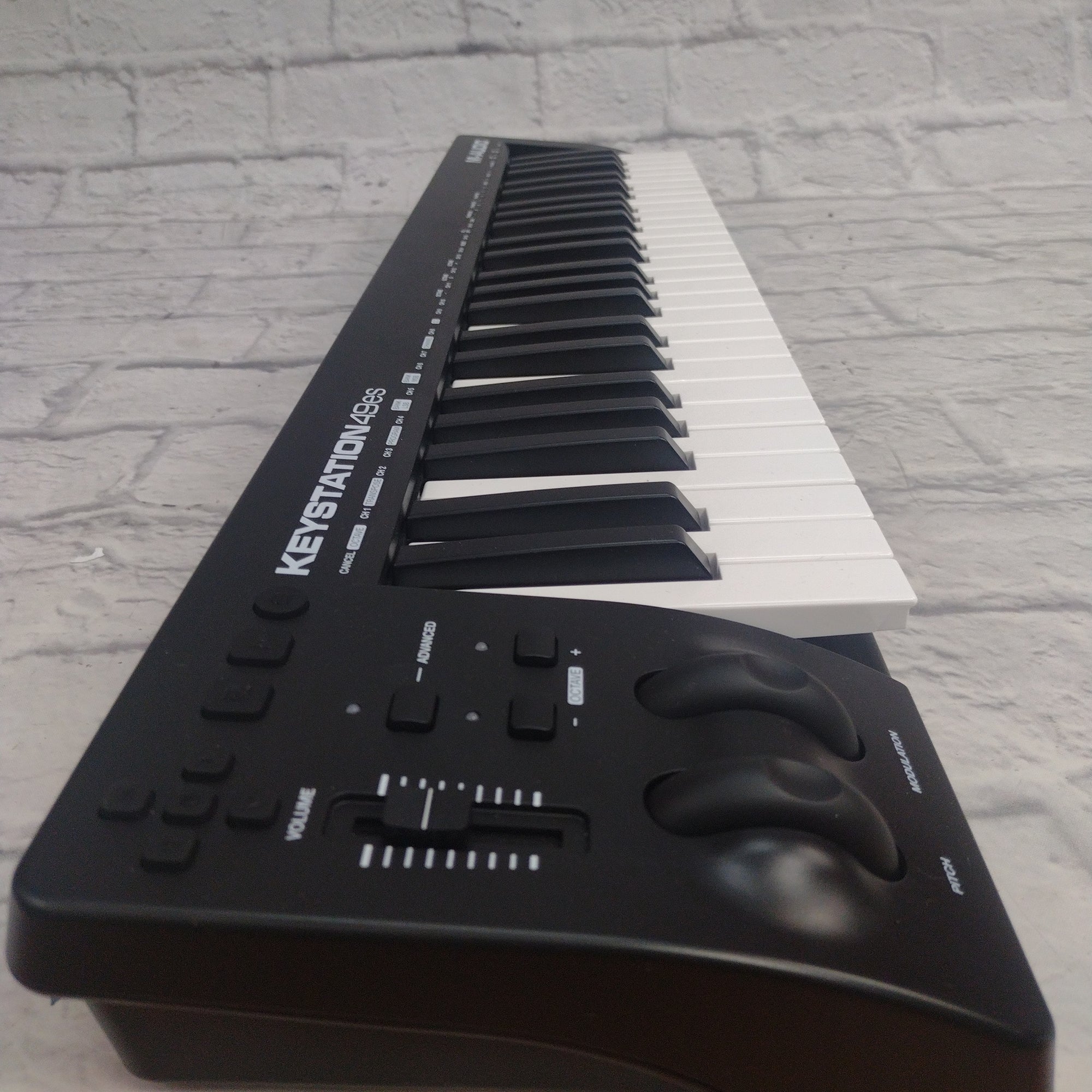 M Audio 49es Midi Controller