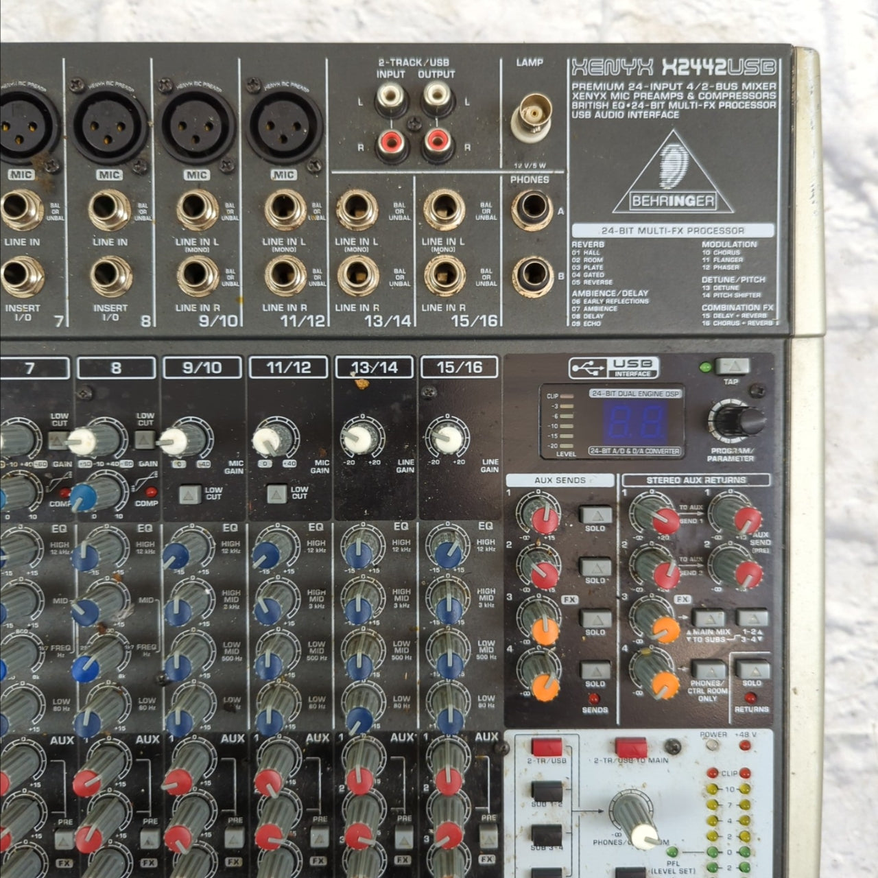 Behringer Xenyx X2442USB 24-Input Mixer with USB and Effects Behringer Xenyx X2442USB 24-Input Mixer with USB and Effects