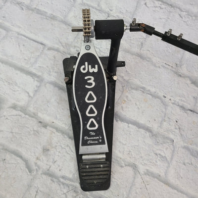 DW 3000 Series Double Kick Pedal