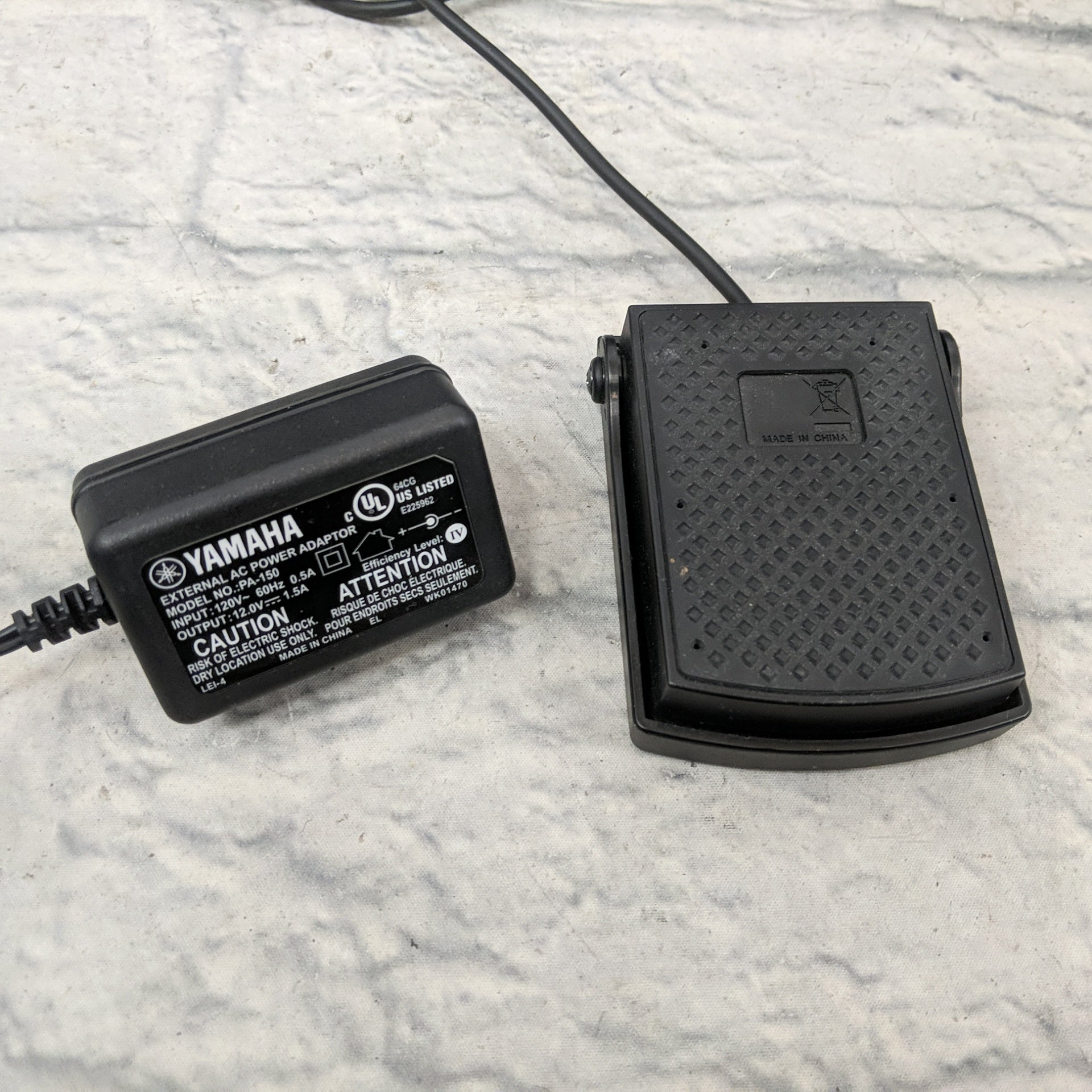 Yamaha P-105 Digital Stage Piano