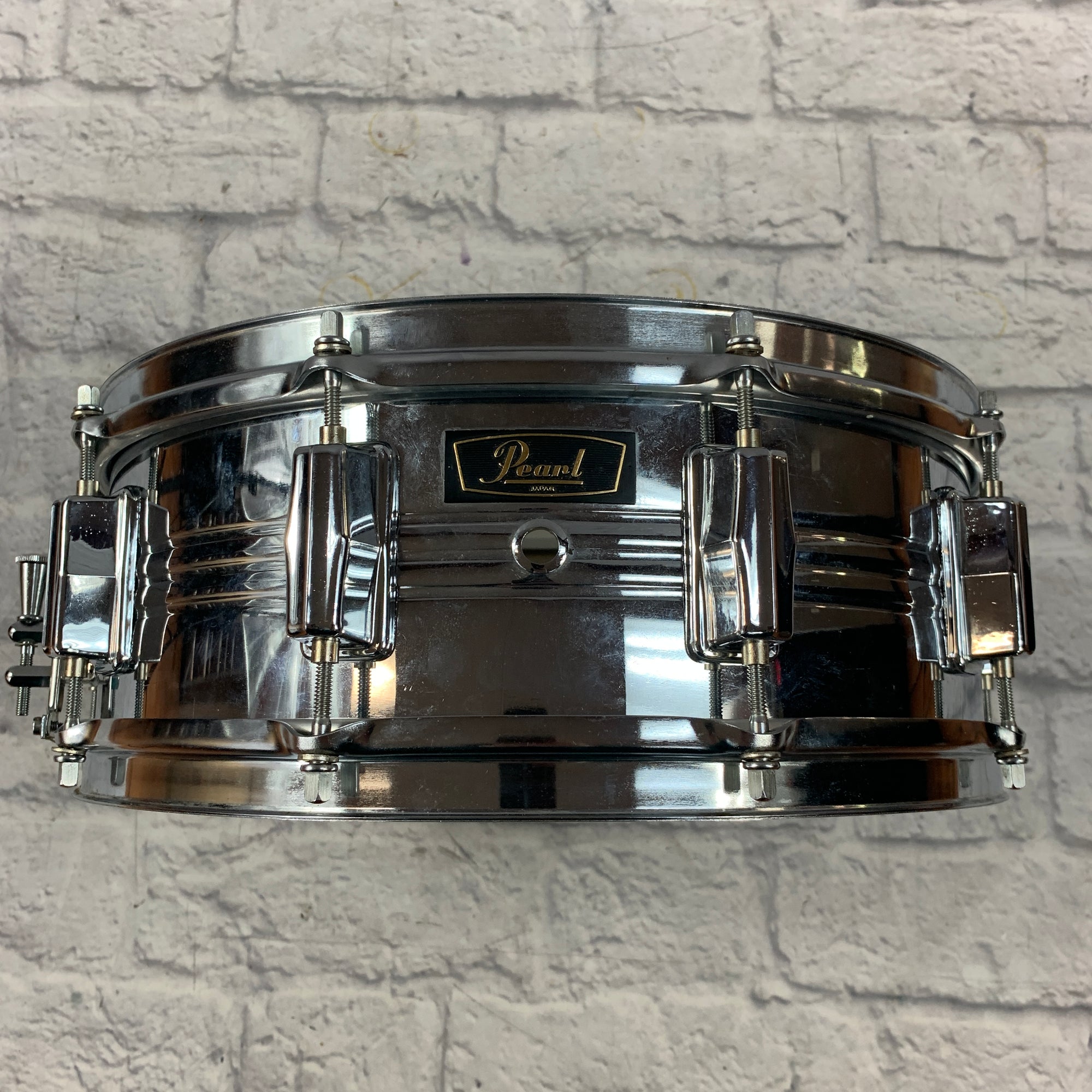 Pearl Japan Chrome Over Brass 10 Lug Snare Drum