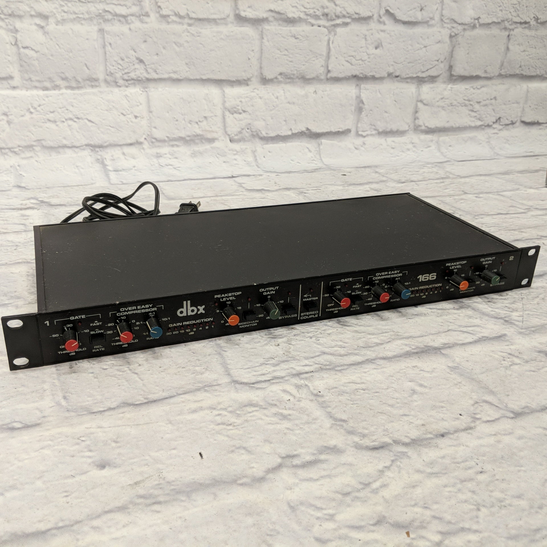 DBX 166 Comp/Gate/Limiter
