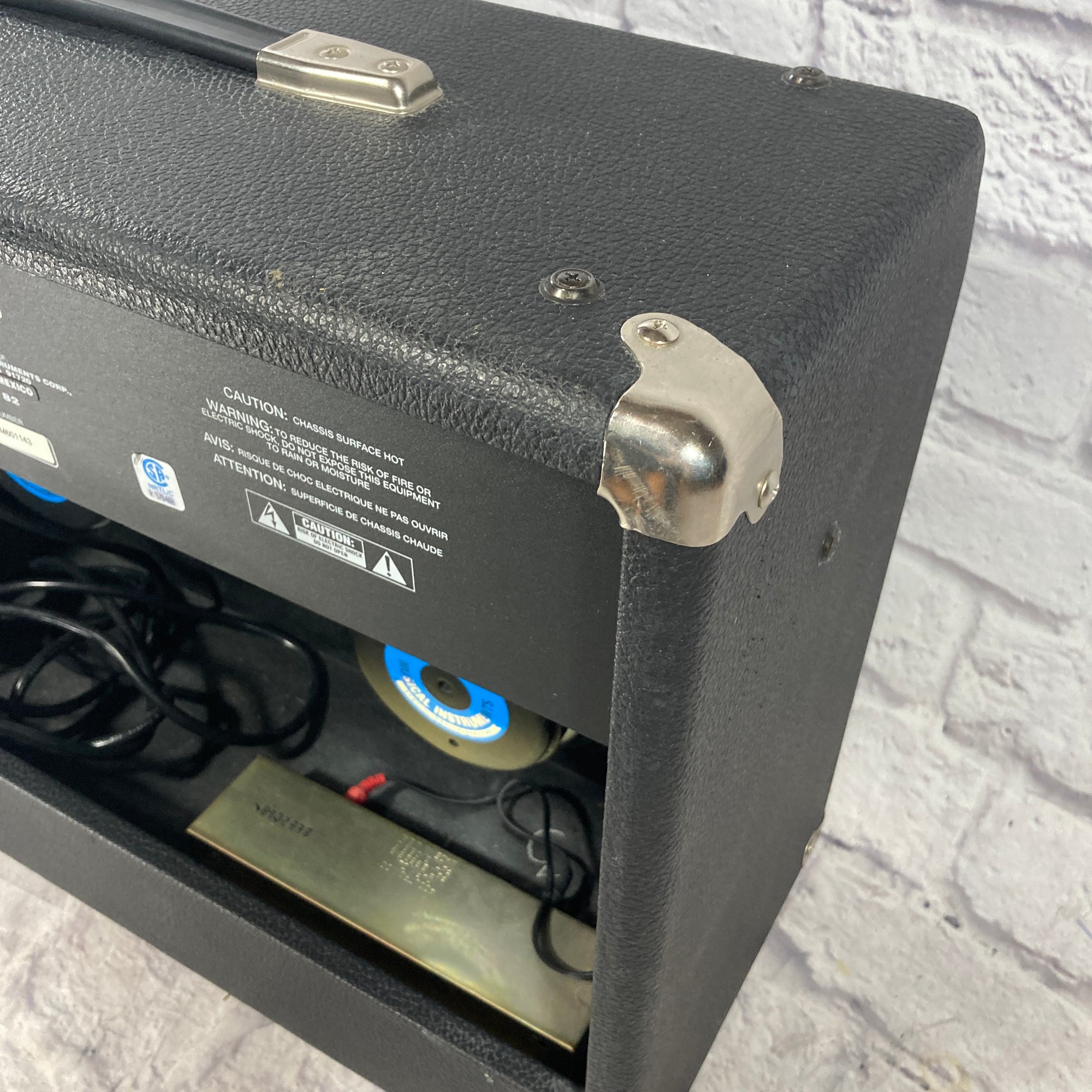 Fender Princeton Chorus 2 x 10 Guitar Amp w/ scratchy pots Evolution