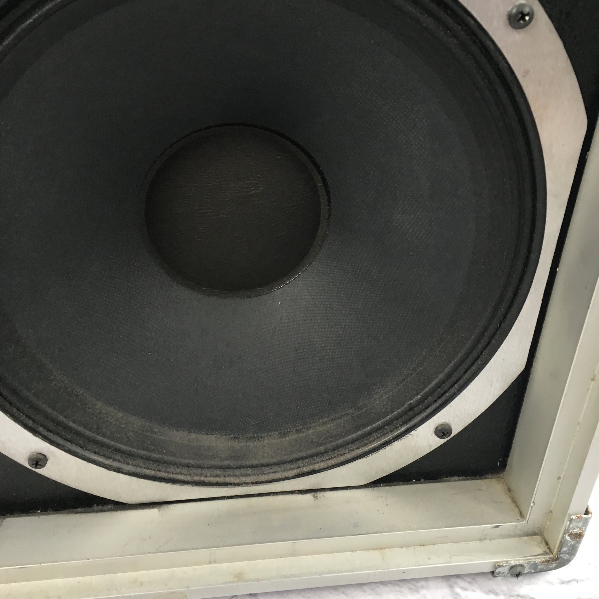 Peavey 412FC Enclosure 200 Watt 412 Guitar Cabinet