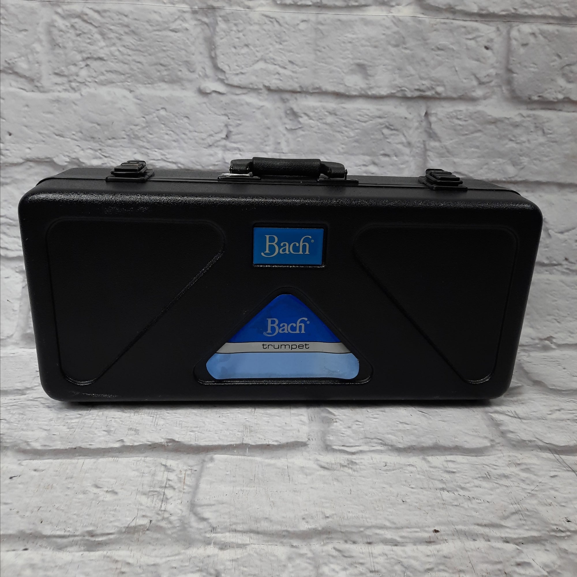 Bach TR-500 Trumpet w/case